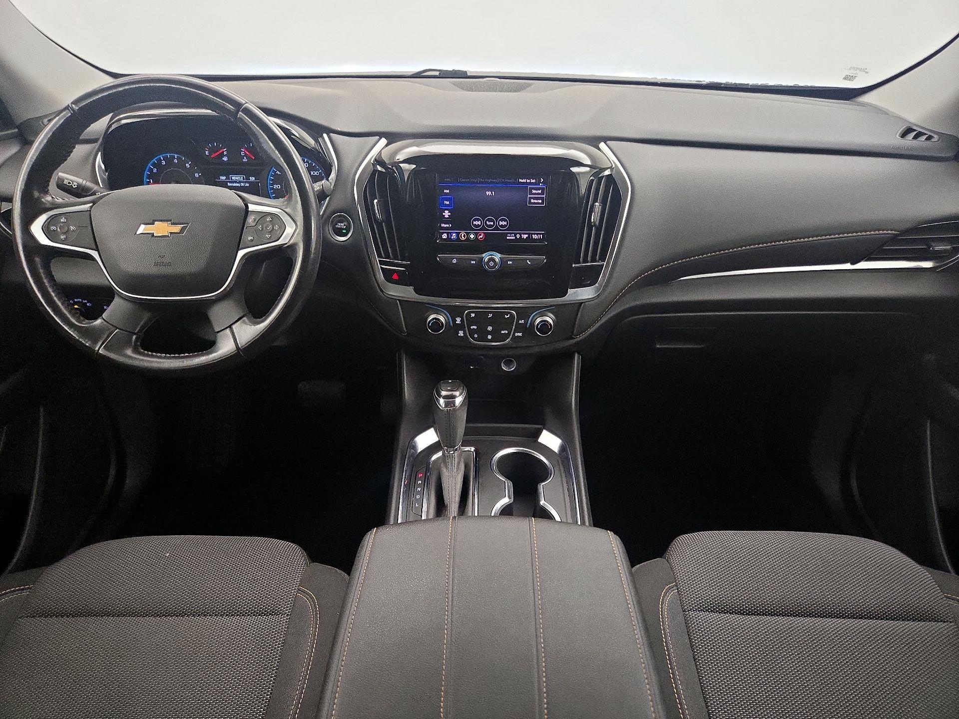 Thumbnail: 2020 Chevrolet Traverse - 9