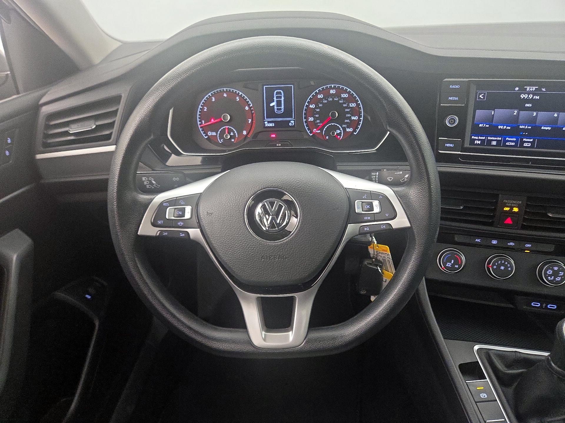 Thumbnail: 2020 Volkswagen Jetta - 10