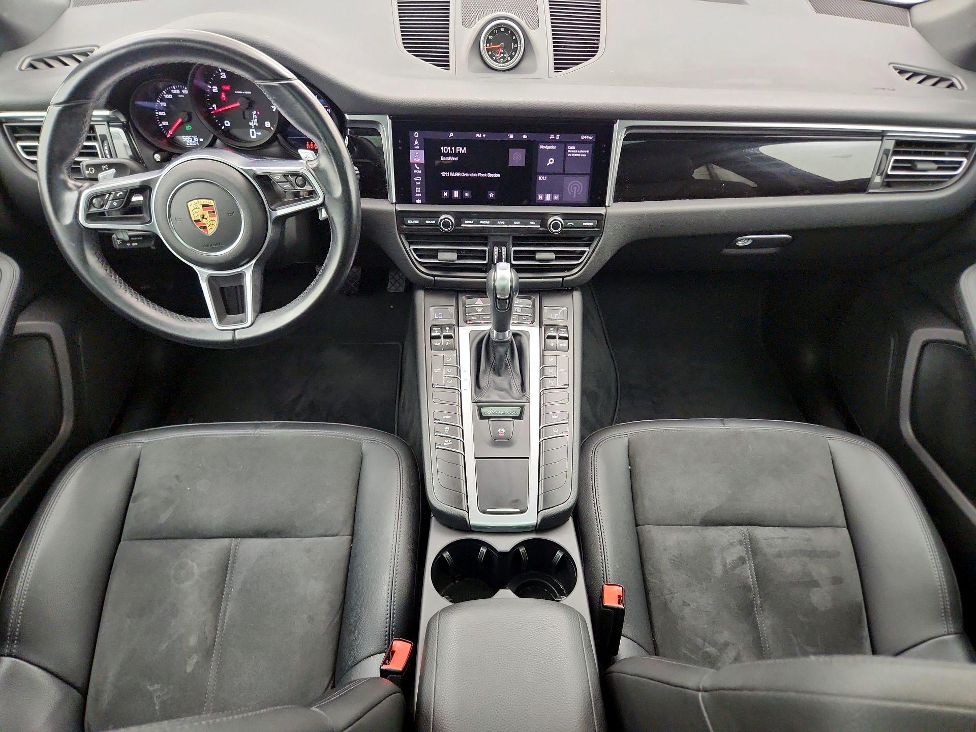Thumbnail: 2021 Porsche Macan - 9