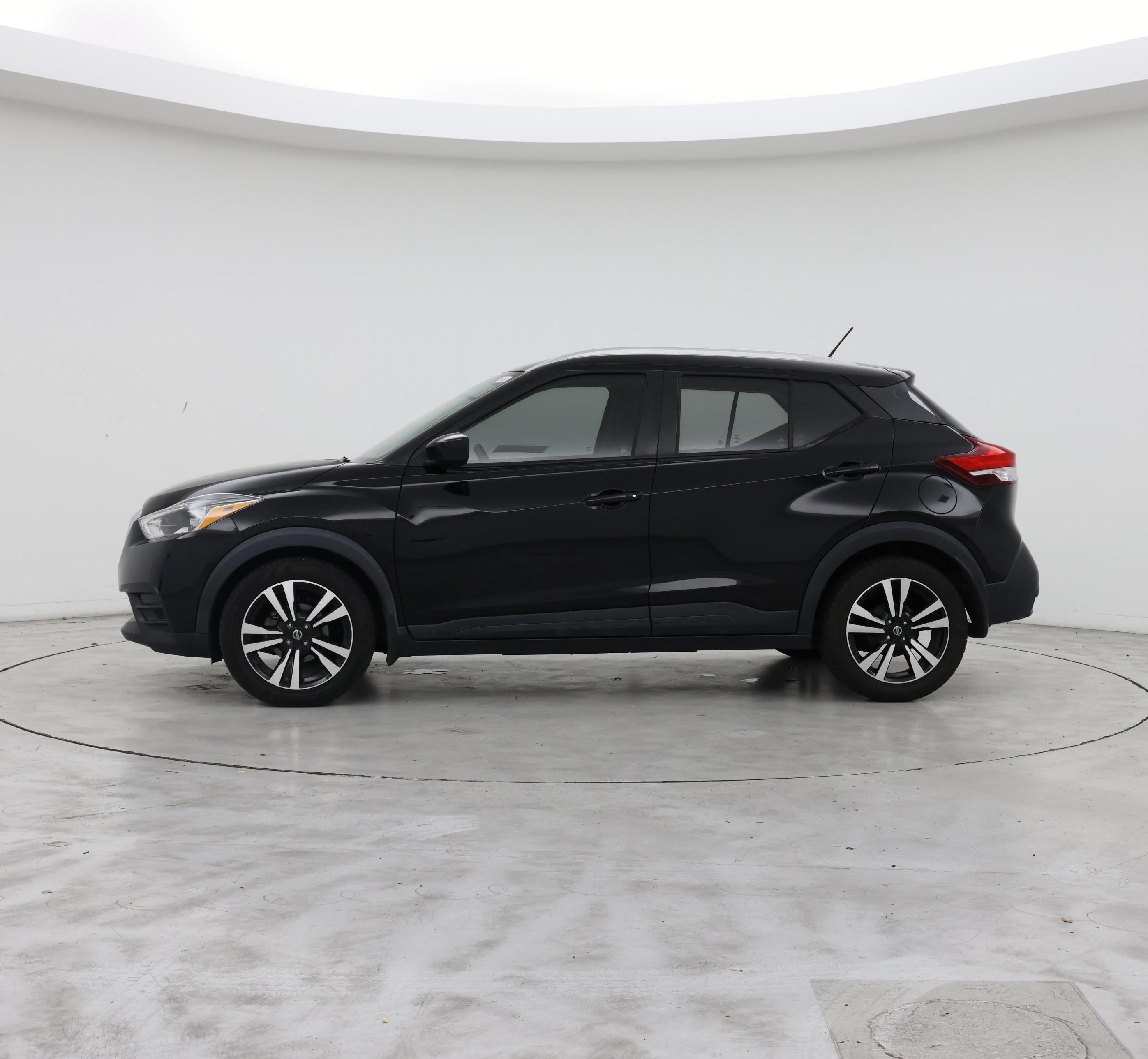 Thumbnail: 2018 Nissan Kicks - 3