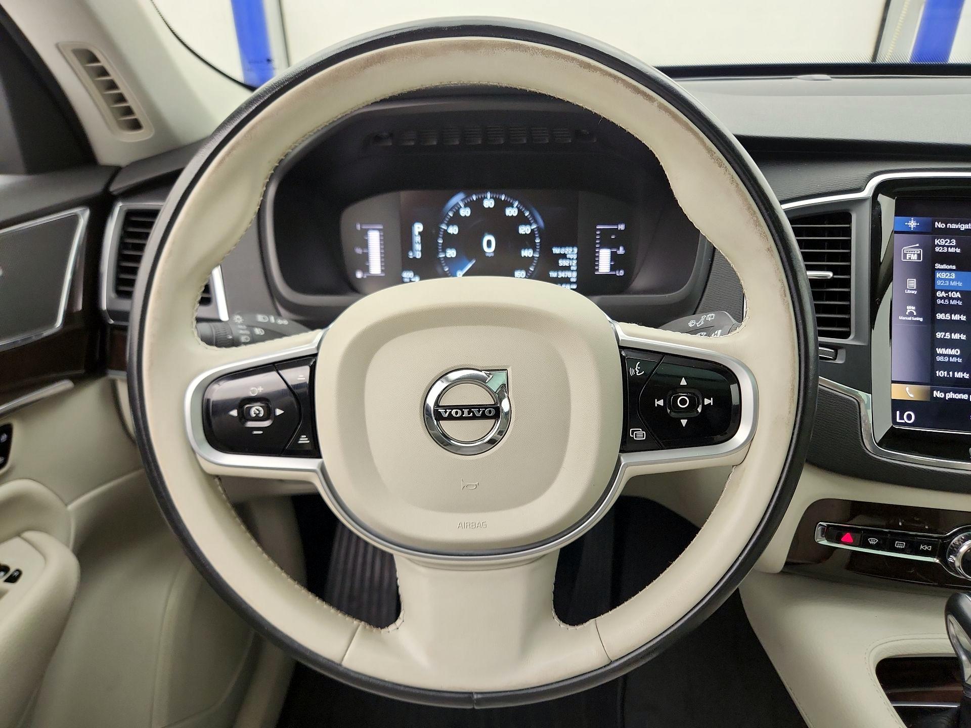 Thumbnail: 2019 Volvo XC90 - 10