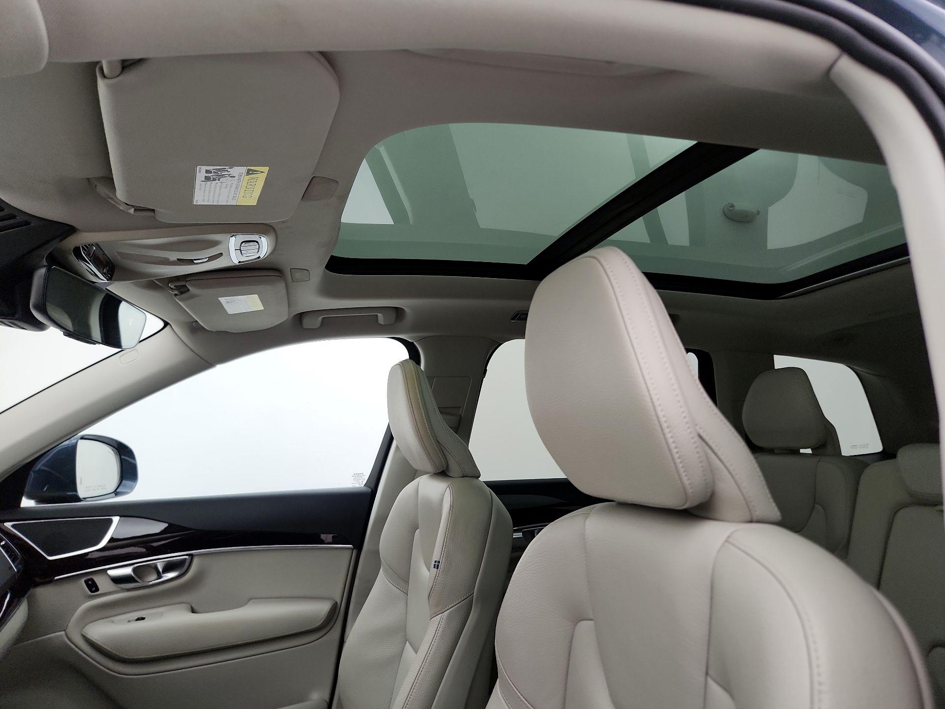 Thumbnail: 2019 Volvo XC90 - 19