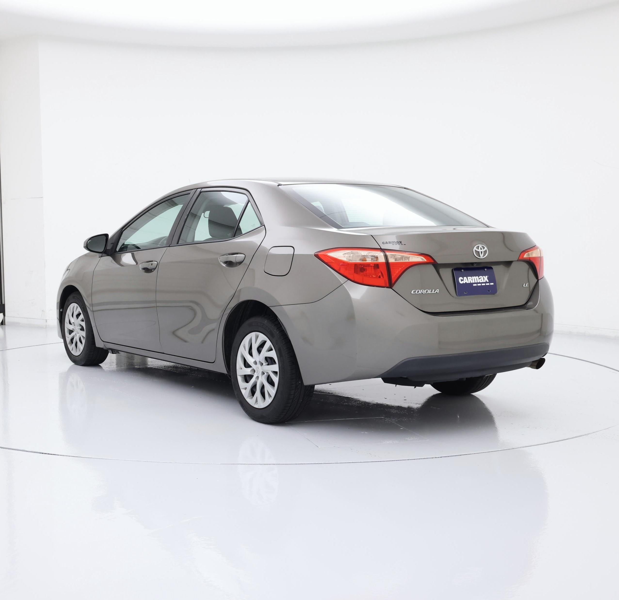 Thumbnail: 2017 Toyota Corolla - 2