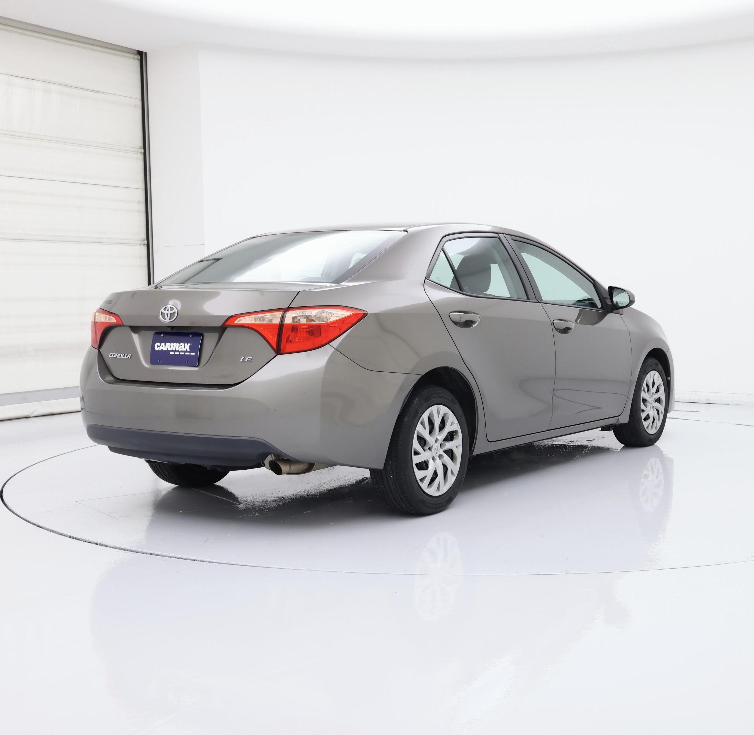 Thumbnail: 2017 Toyota Corolla - 8