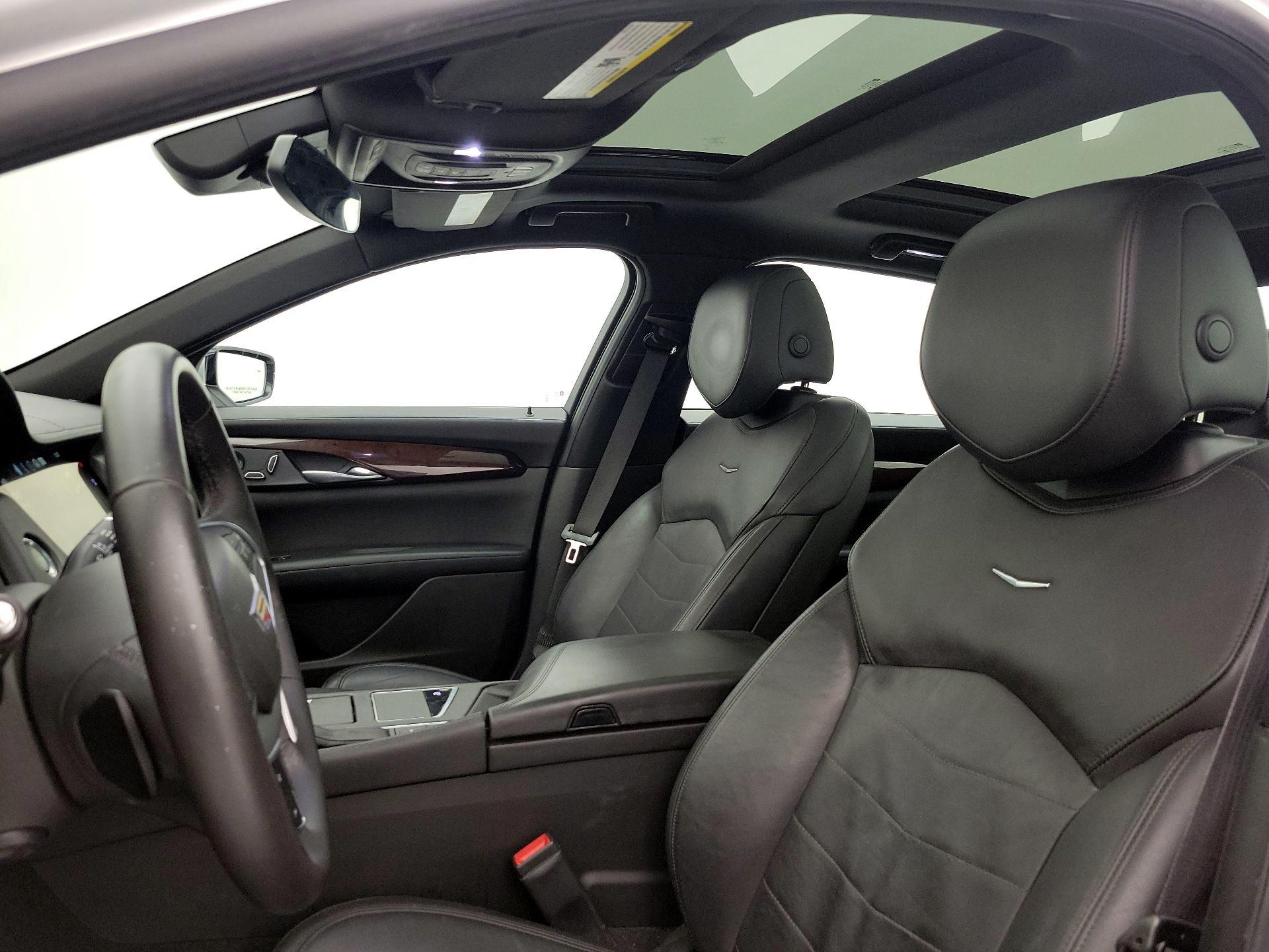 Thumbnail: 2017 Cadillac CT6 - 20