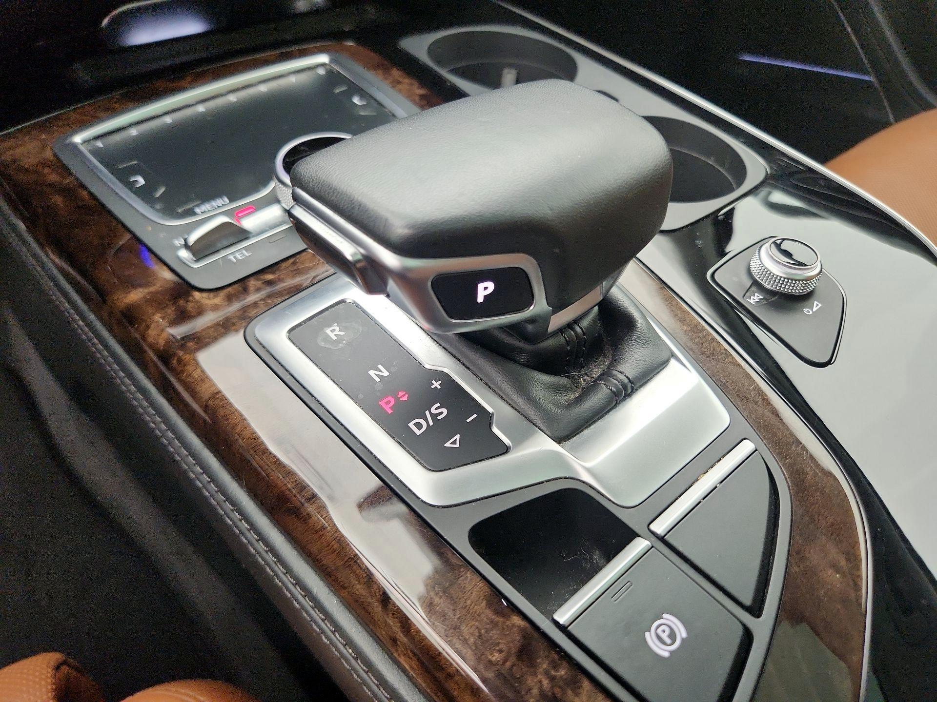 Thumbnail: 2019 Audi Q7 - 18