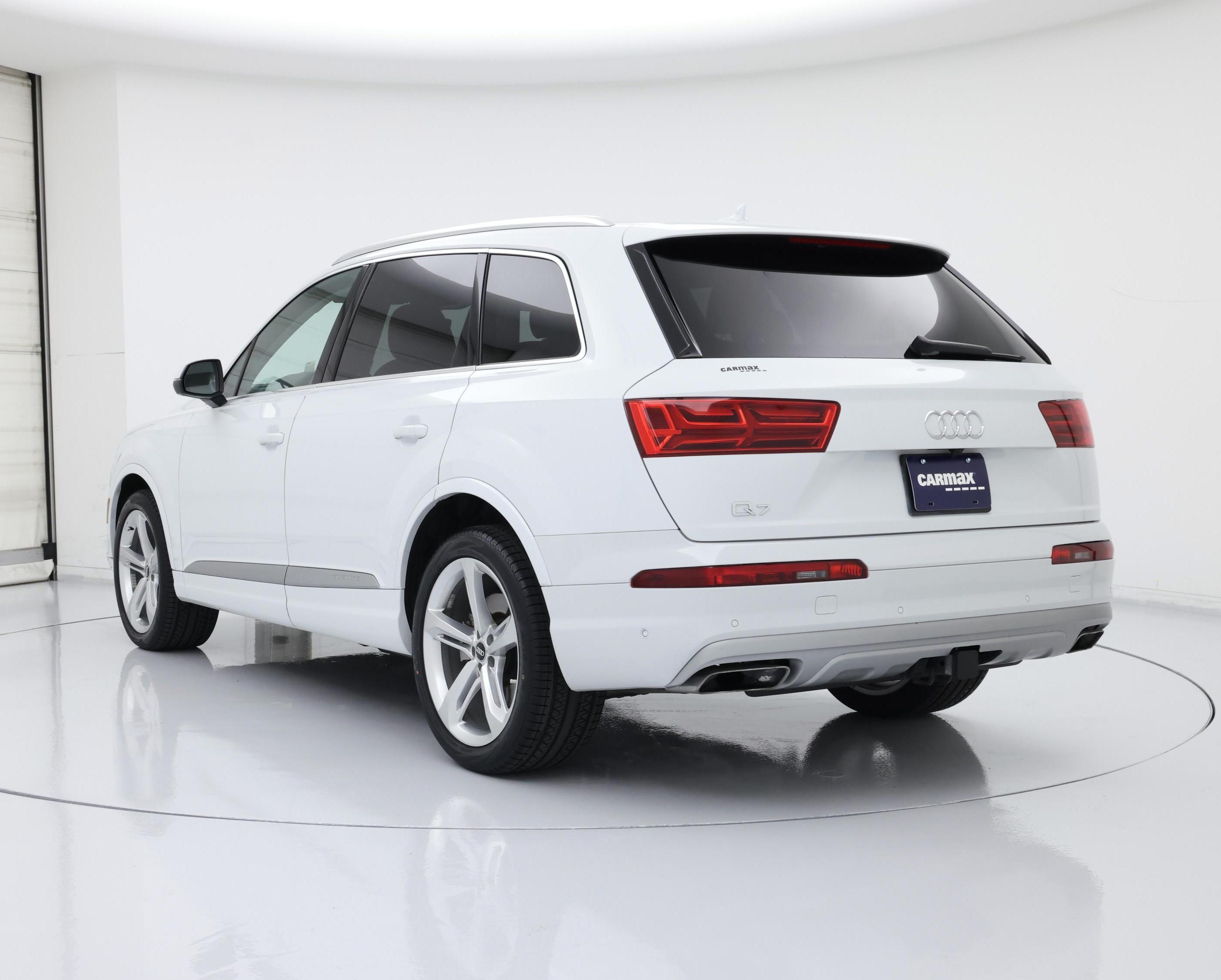Thumbnail: 2019 Audi Q7 - 2