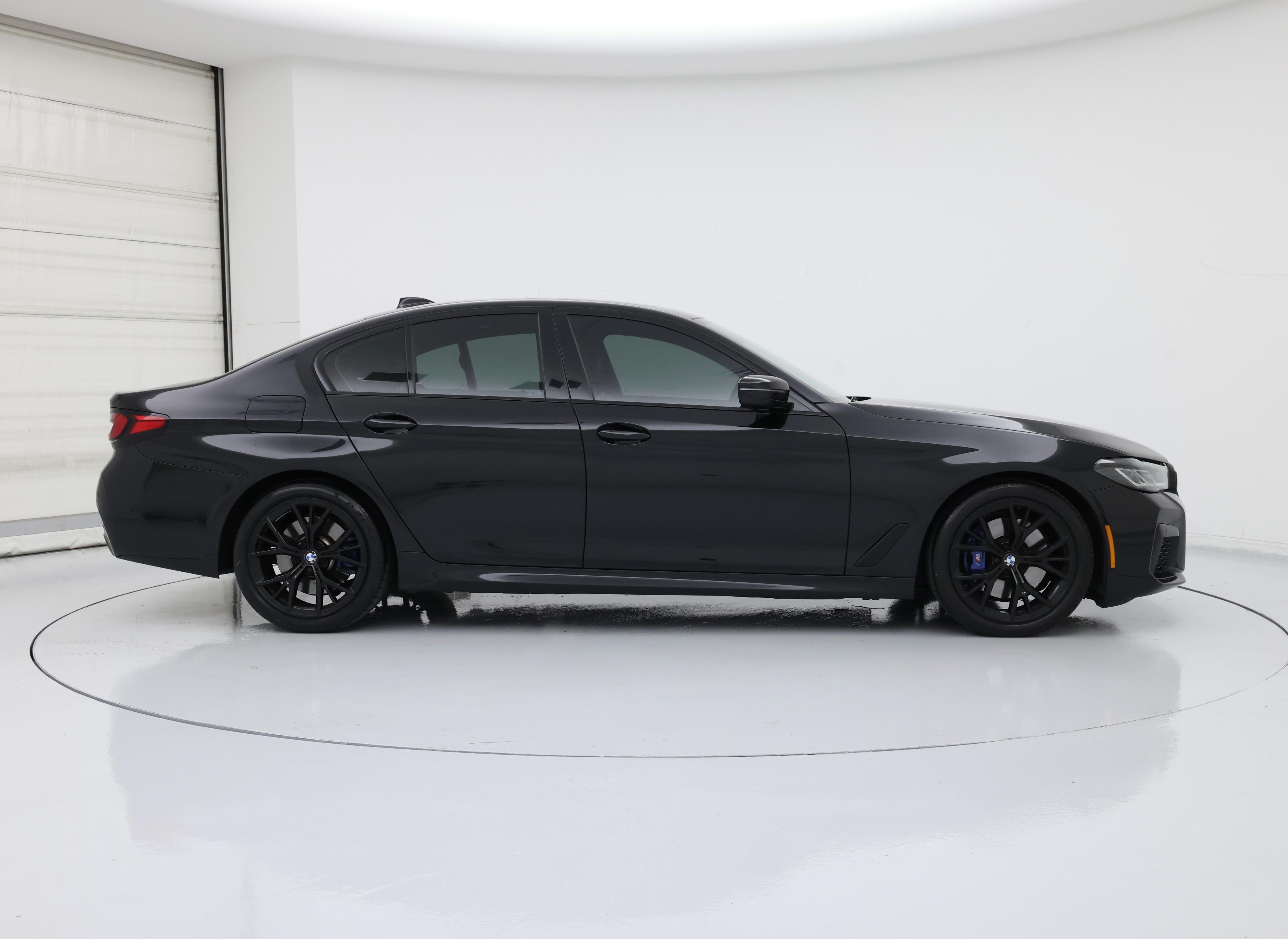 Thumbnail: 2022 BMW 5 Series - 7