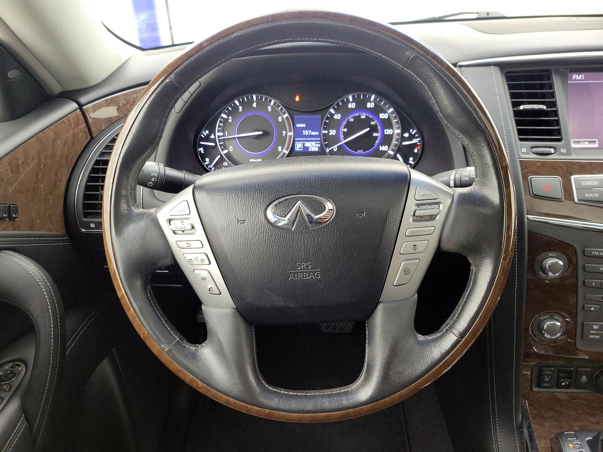 Thumbnail: 2015 INFINITI QX80 - 10