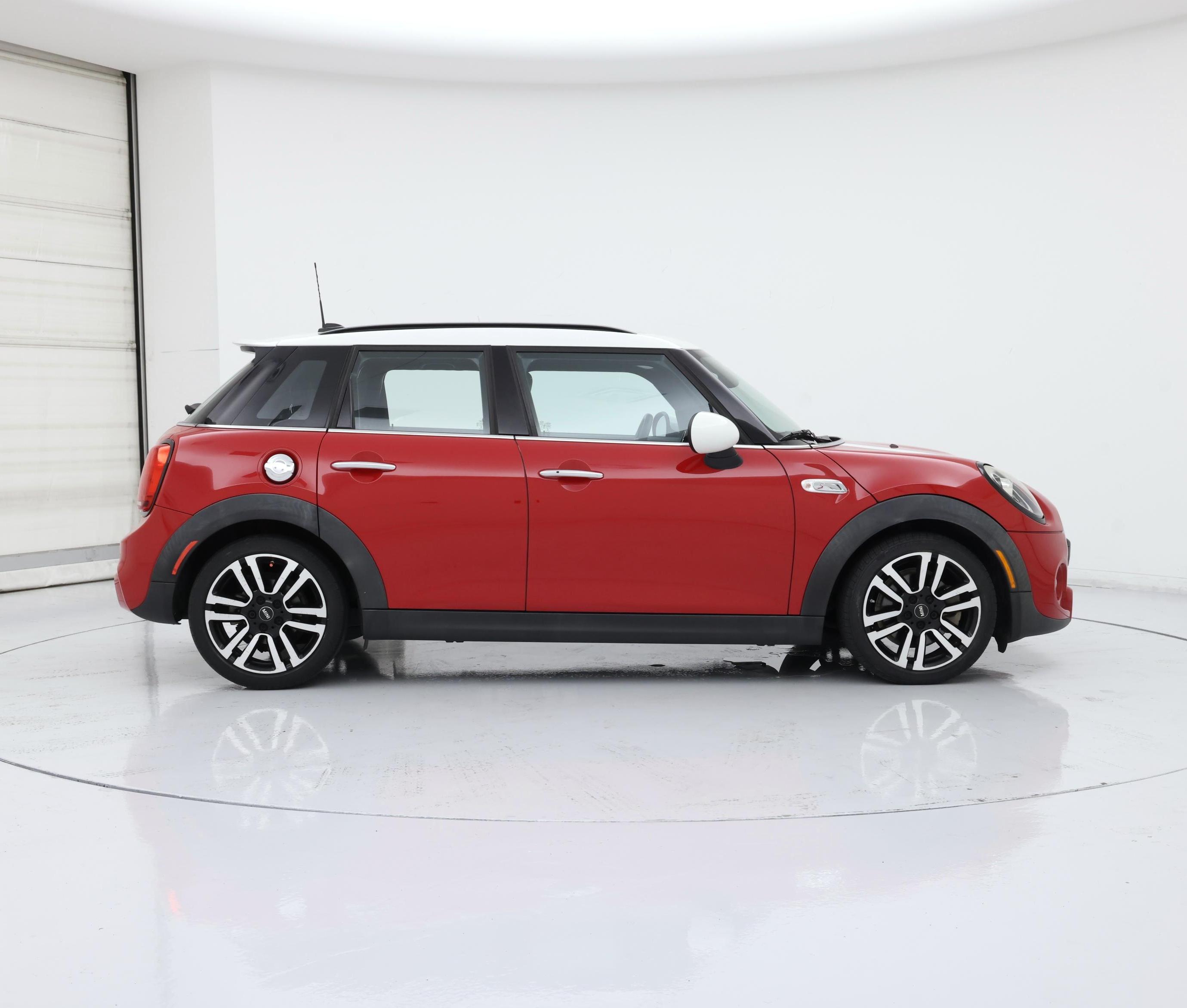 Thumbnail: 2019 MINI Cooper Hardtop - 7