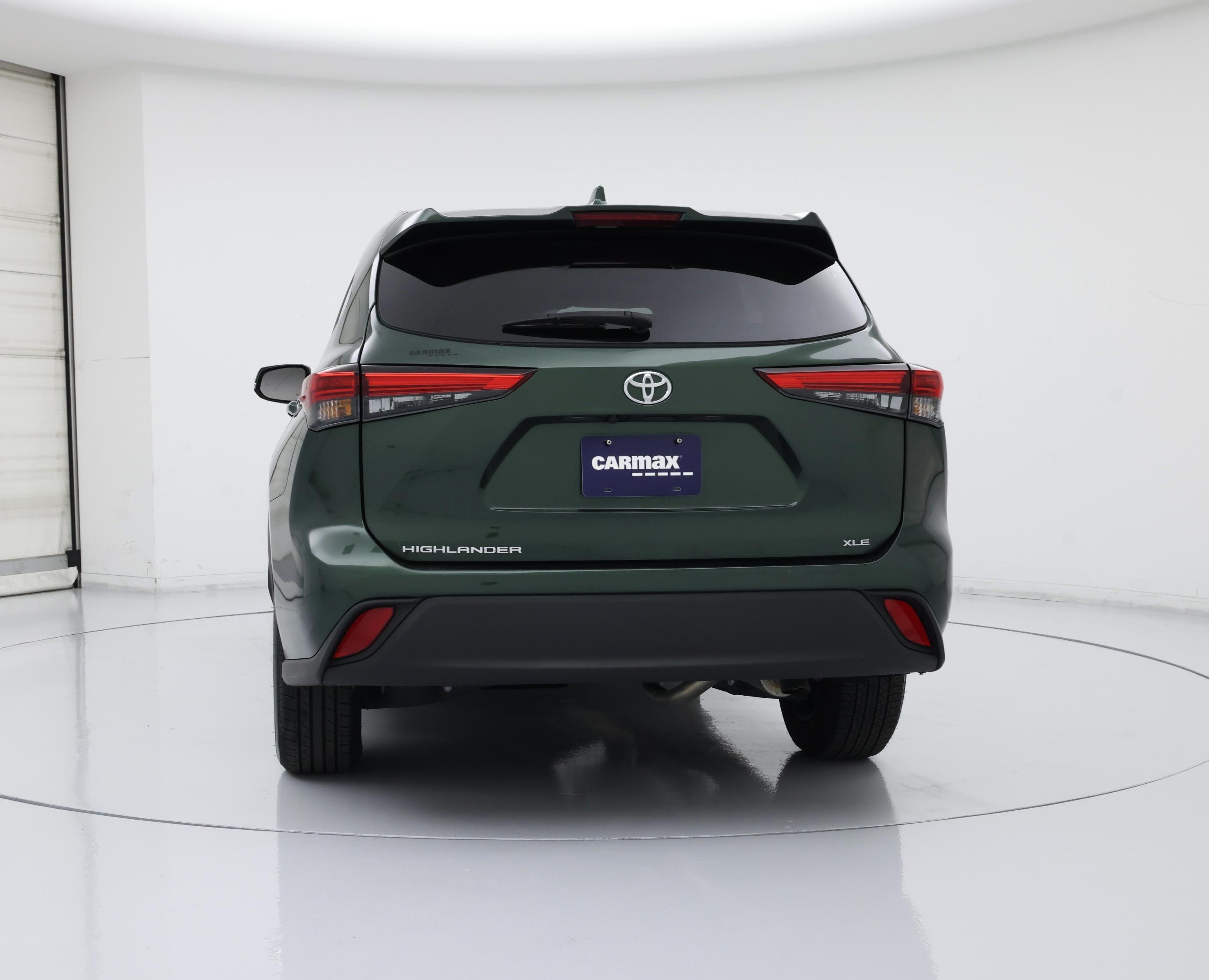 Thumbnail: 2023 Toyota Highlander - 6