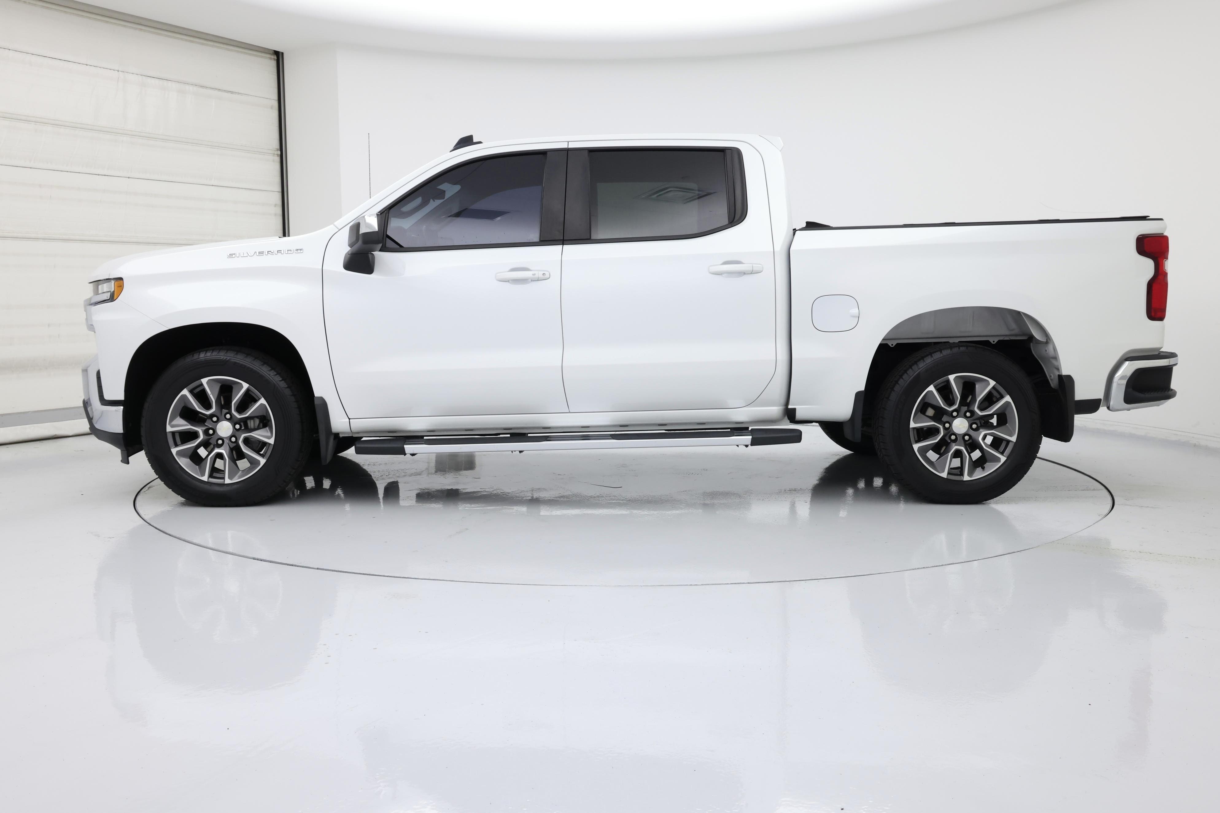 Thumbnail: 2020 Chevrolet Silverado 1500 - 3