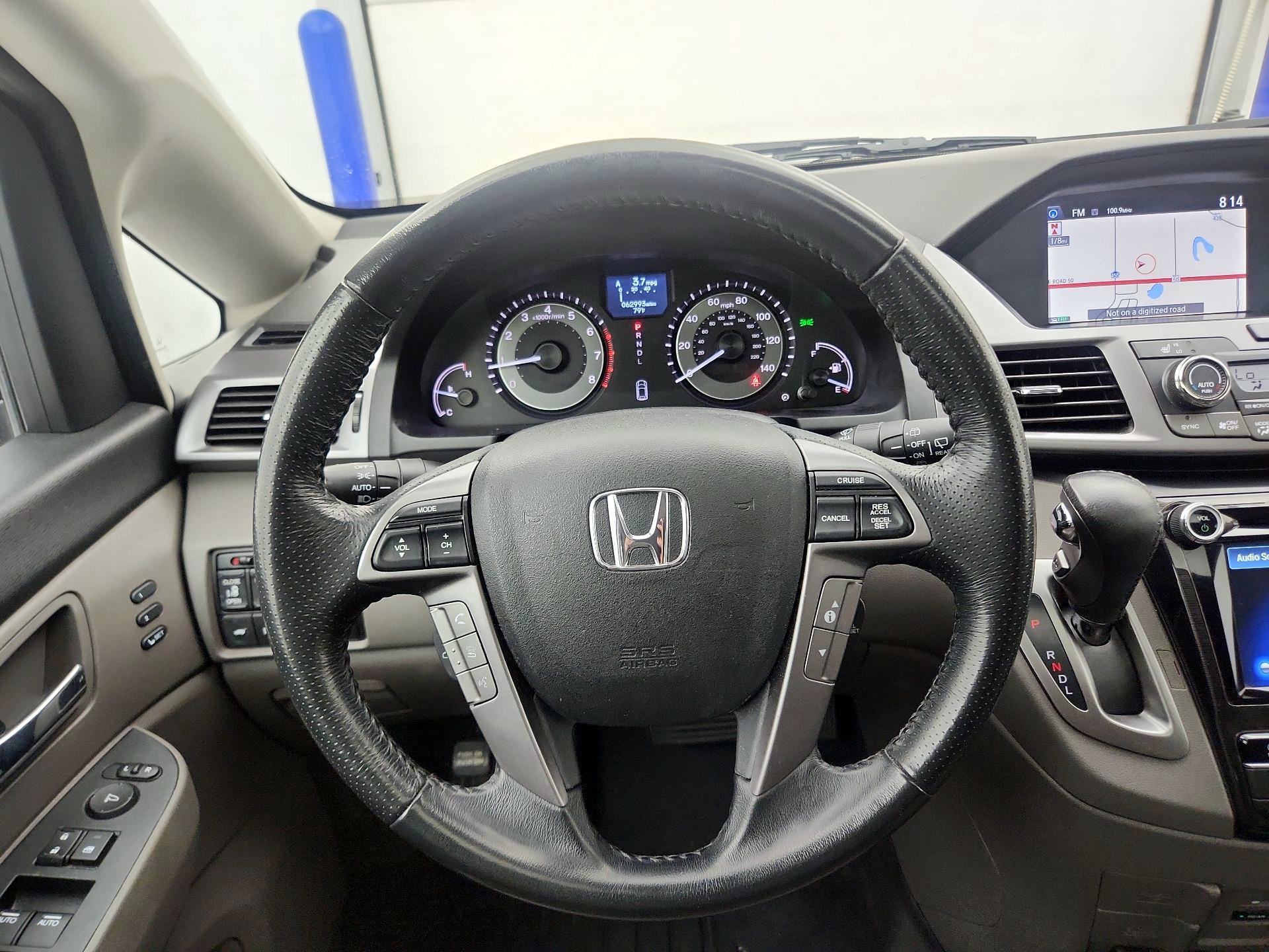 Thumbnail: 2014 Honda Odyssey - 10