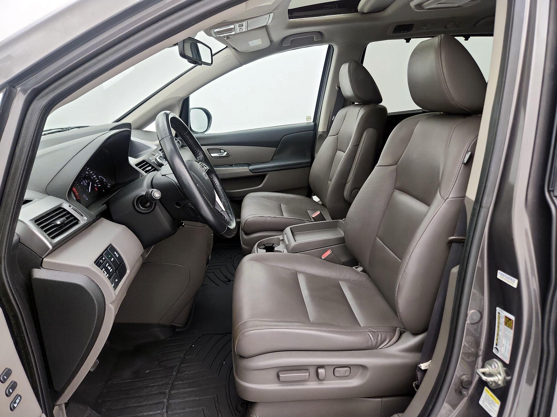 Thumbnail: 2014 Honda Odyssey - 11
