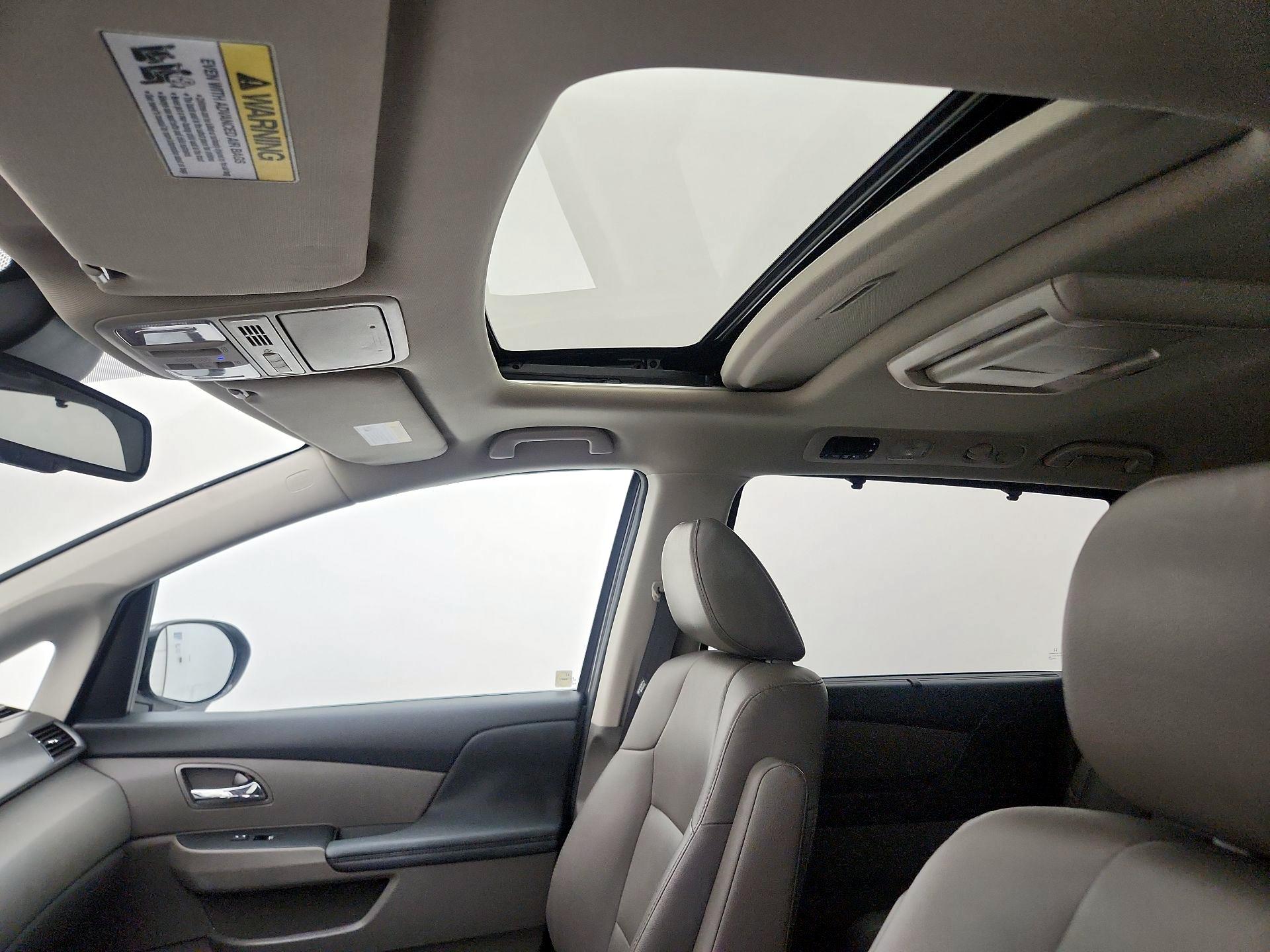 Thumbnail: 2014 Honda Odyssey - 20