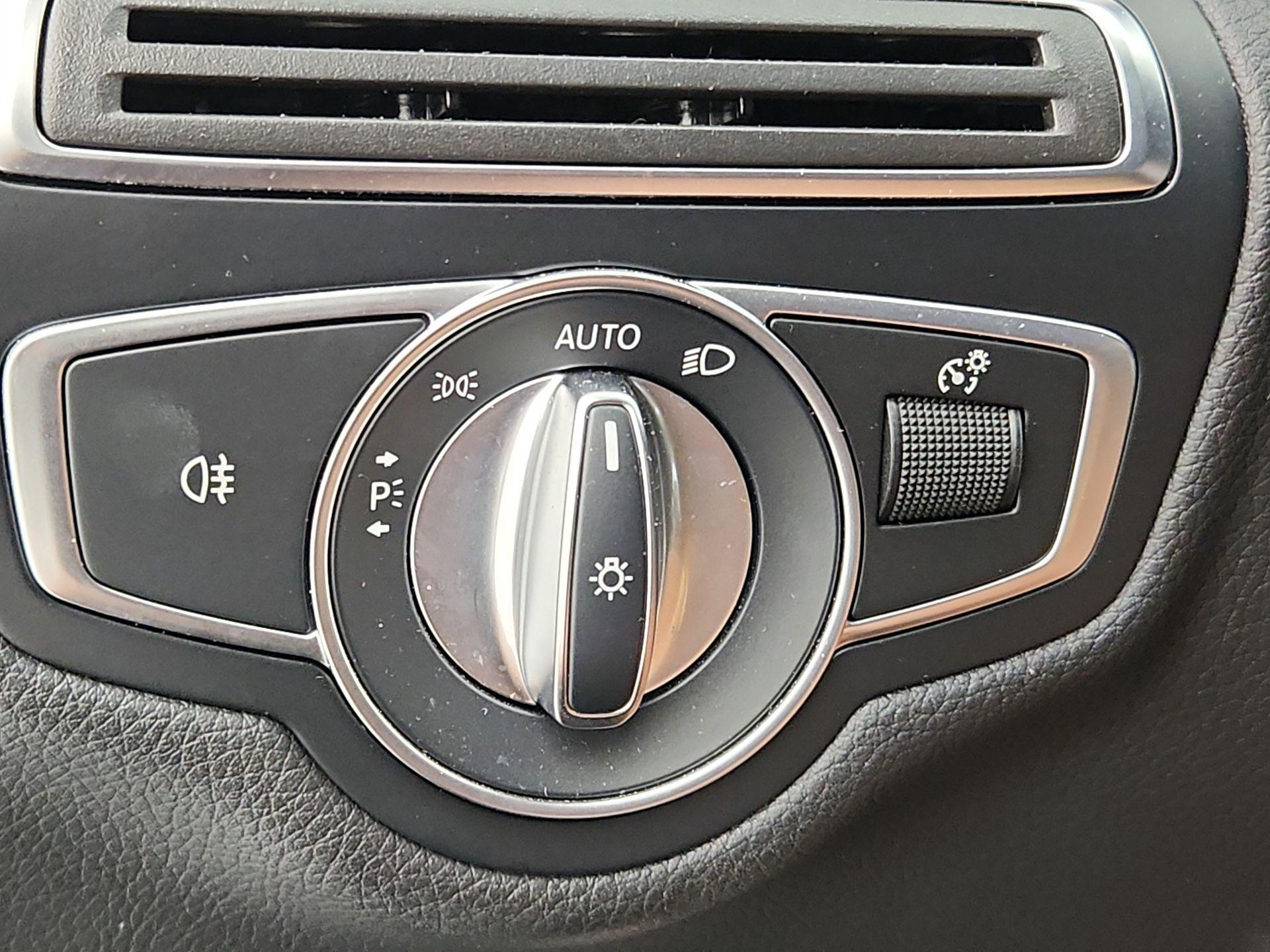 Thumbnail: 2017 Mercedes-Benz C-Class - 13
