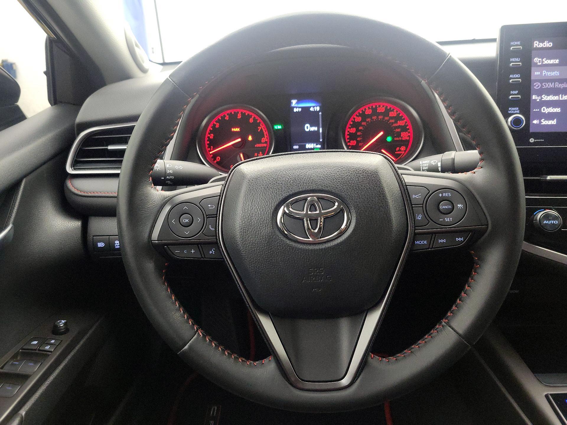 Thumbnail: 2023 Toyota Camry - 10