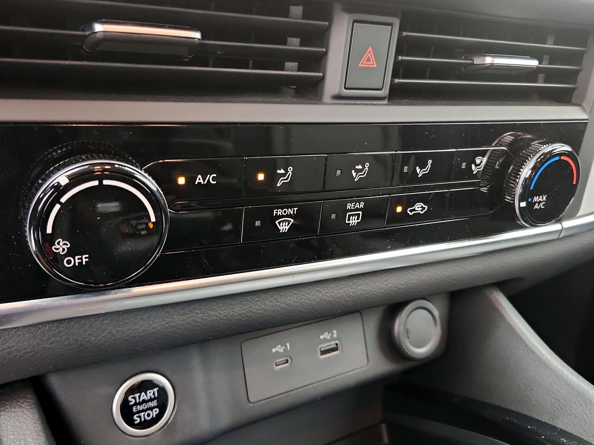 Thumbnail: 2021 Nissan Rogue - 16