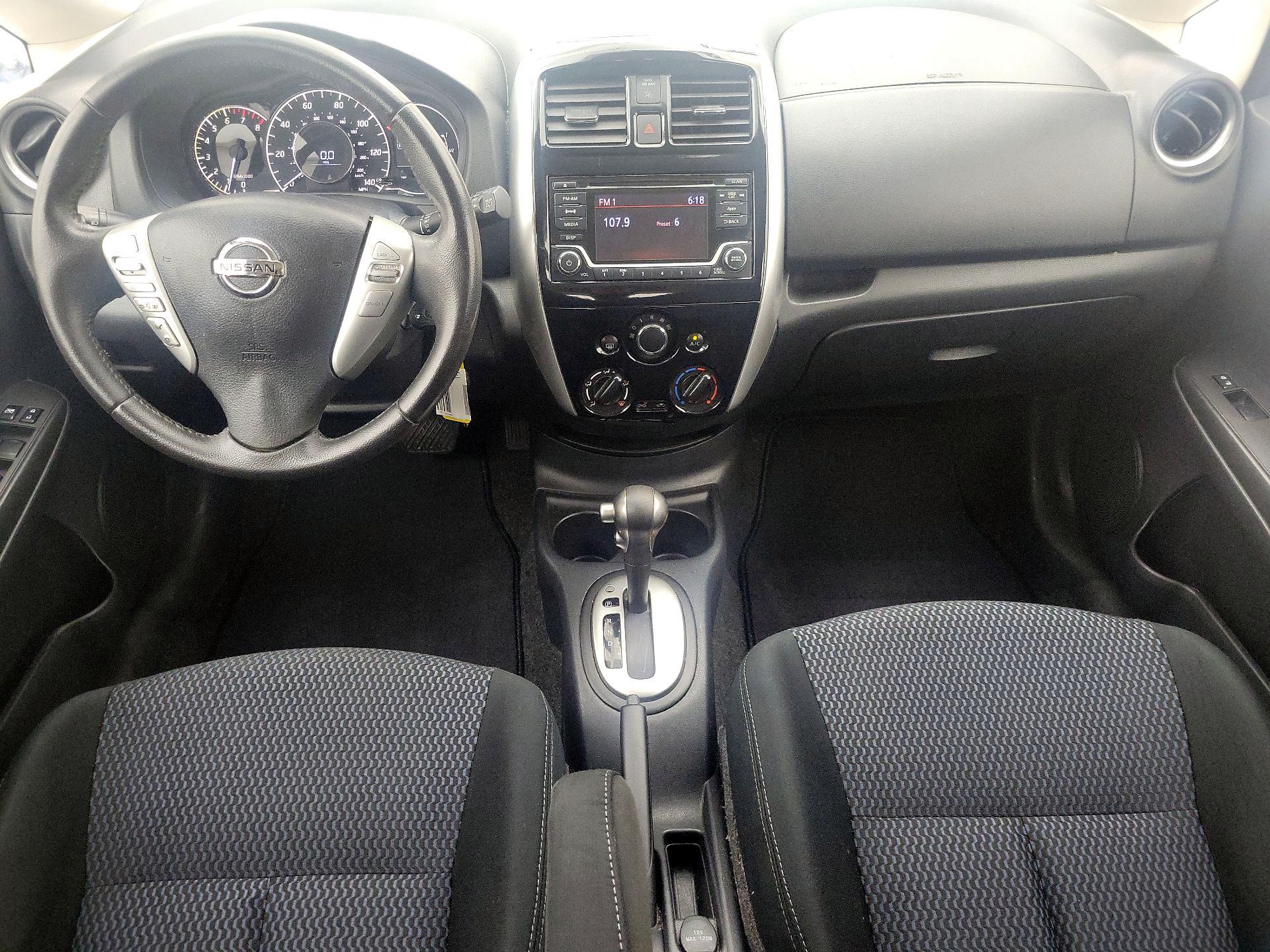 Thumbnail: 2016 Nissan Versa Note - 9