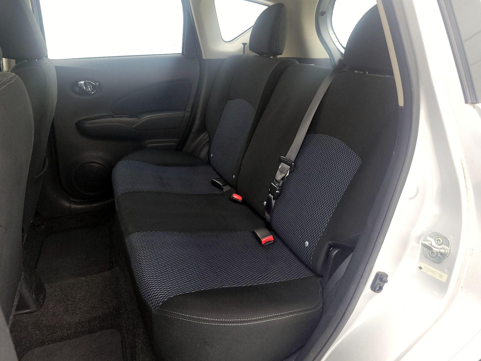 Thumbnail: 2016 Nissan Versa Note - 19