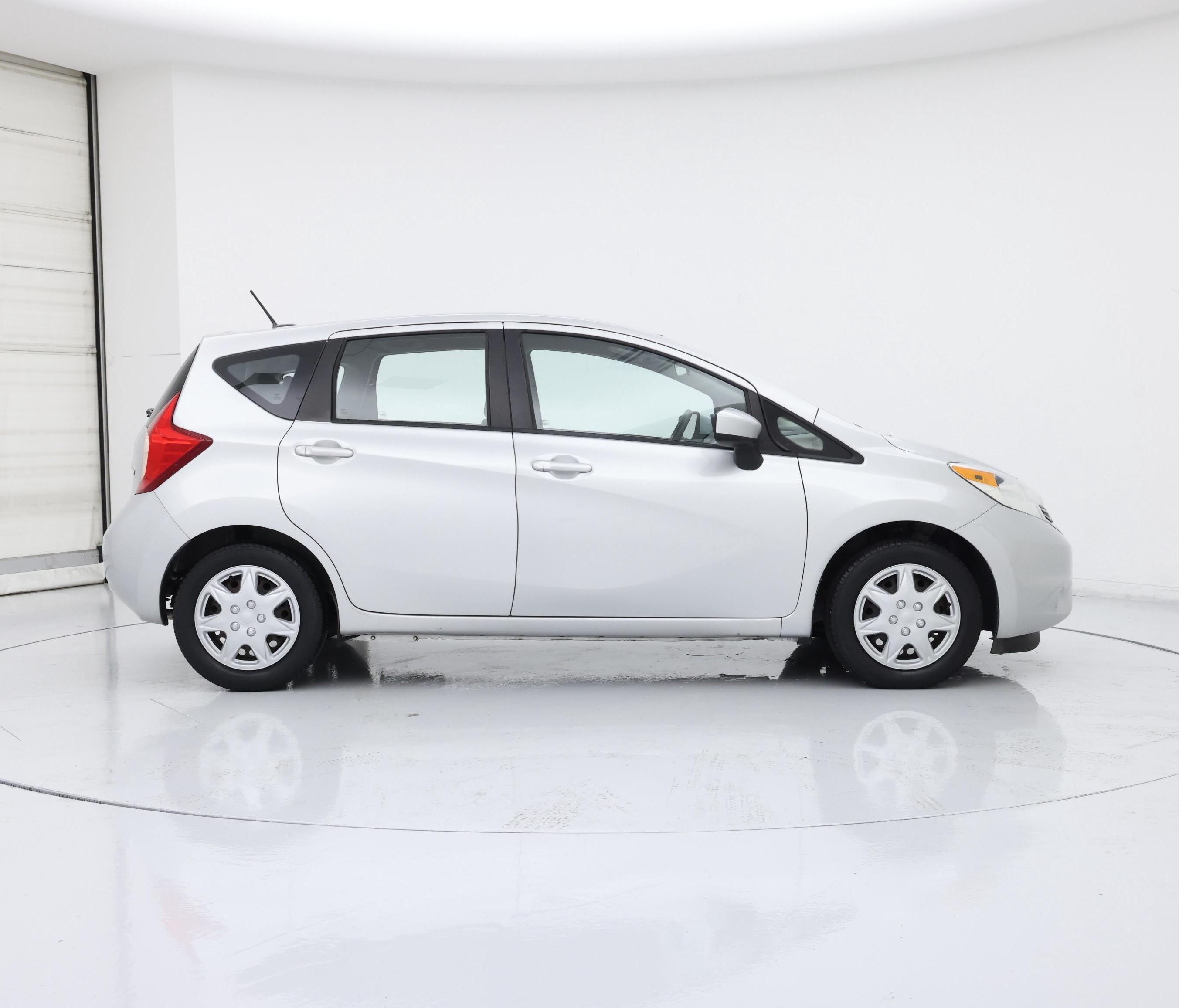 Thumbnail: 2016 Nissan Versa Note - 7