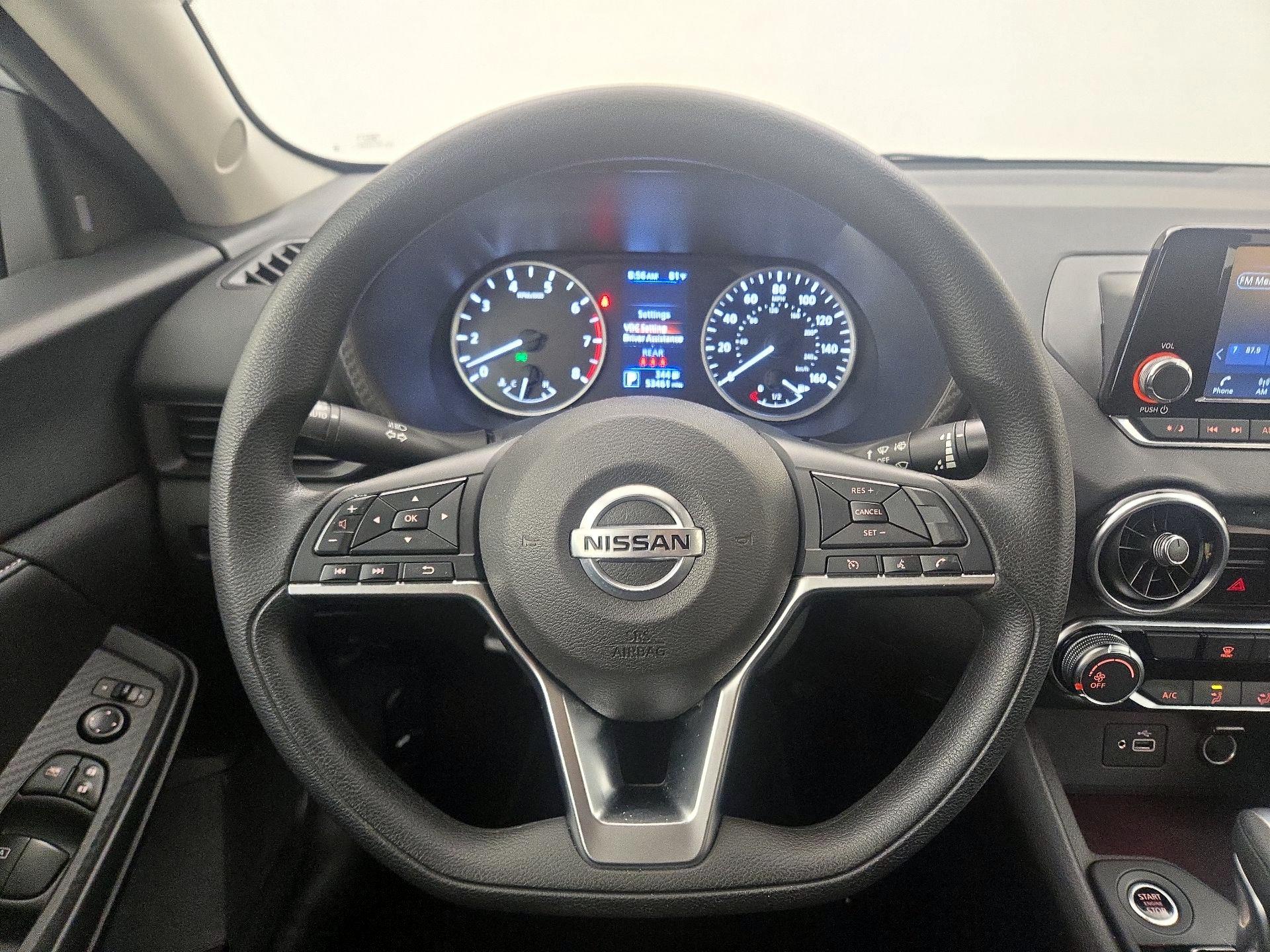 Thumbnail: 2023 Nissan Sentra - 10