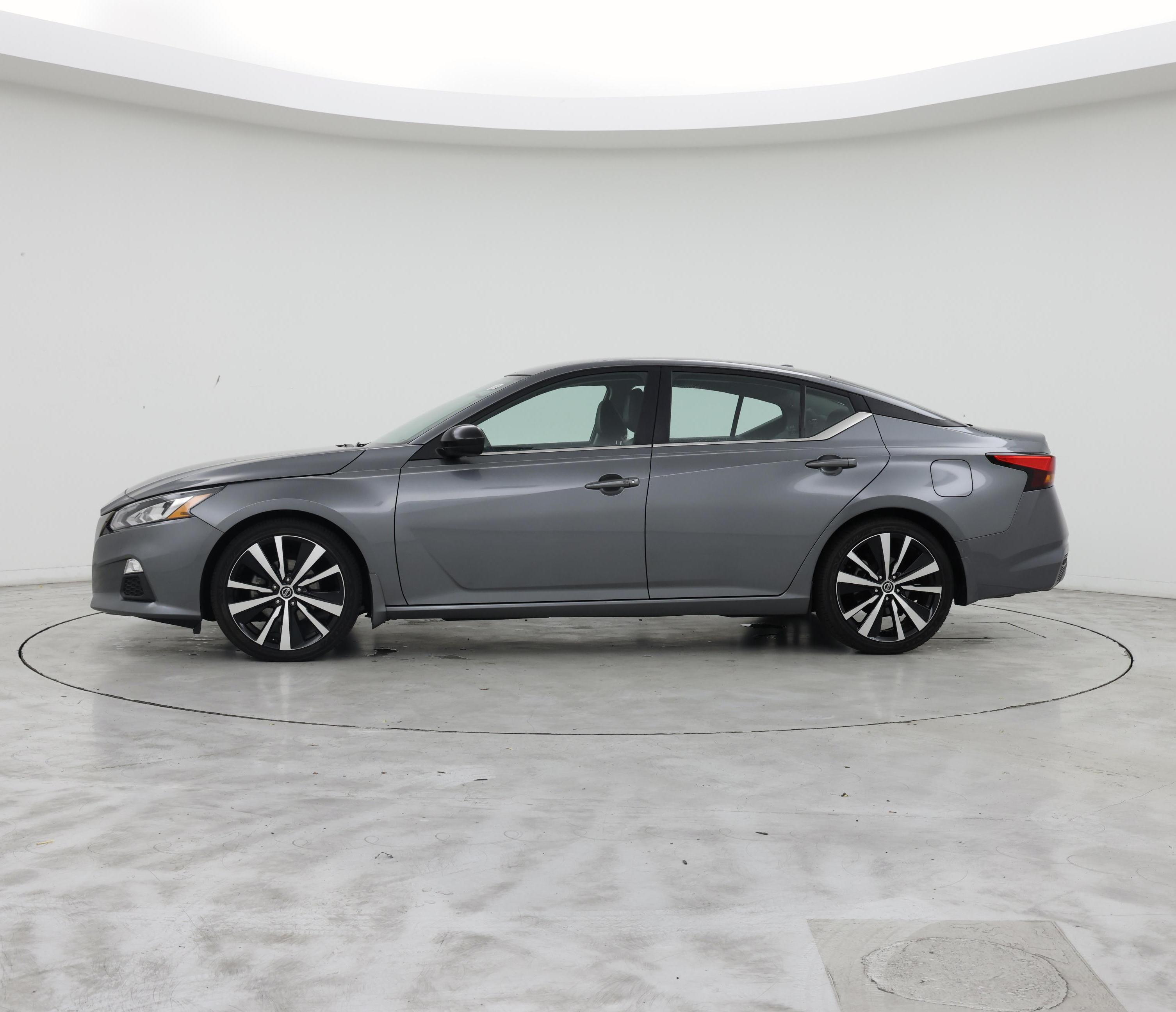 Thumbnail: 2022 Nissan Altima - 3