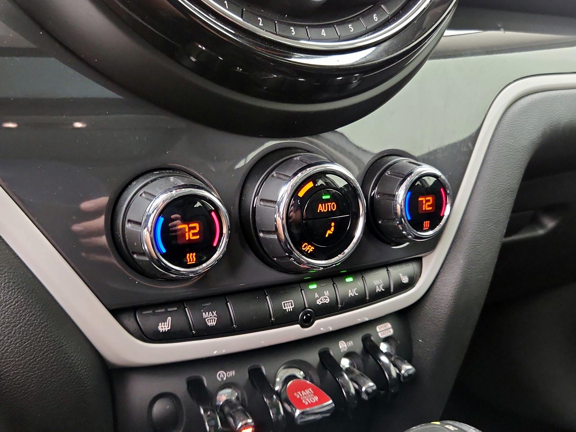 Thumbnail: 2019 MINI Cooper Countryman - 16