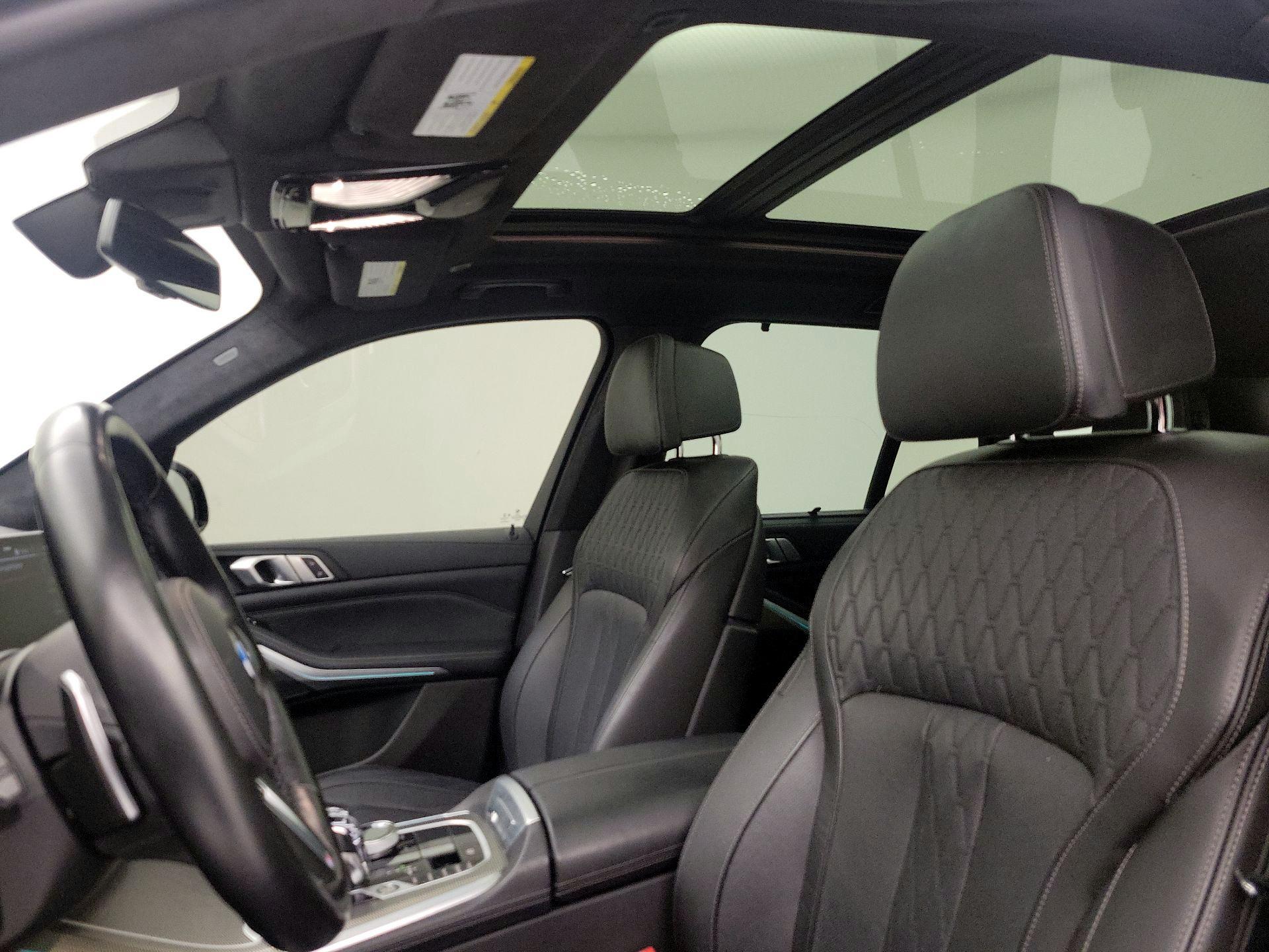 Thumbnail: 2022 BMW X5 - 20