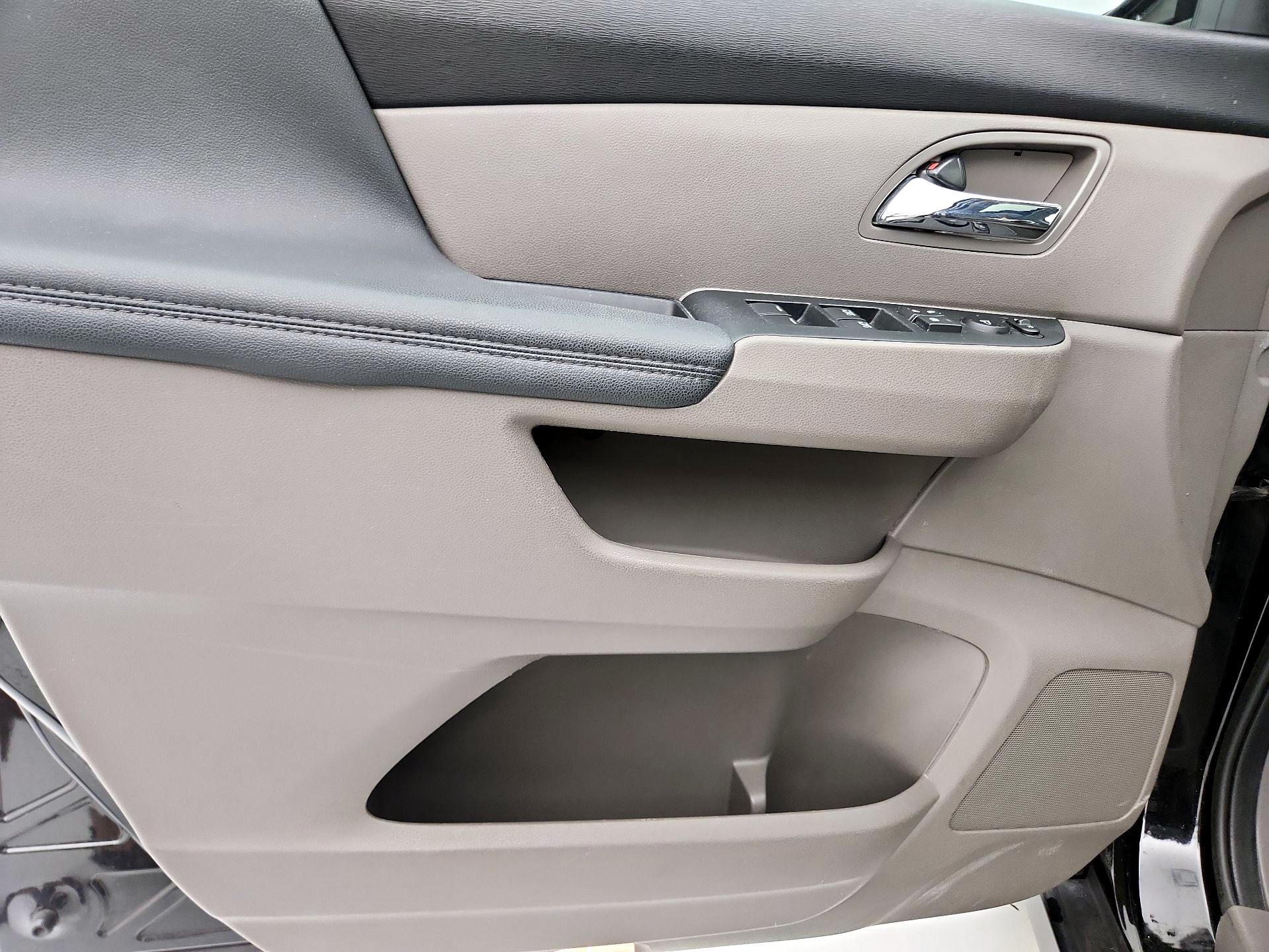 Thumbnail: 2016 Honda Odyssey - 12