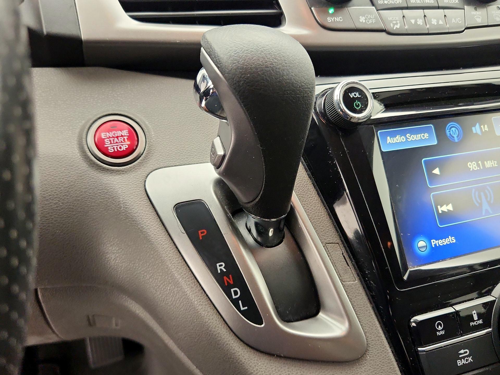 Thumbnail: 2016 Honda Odyssey - 18