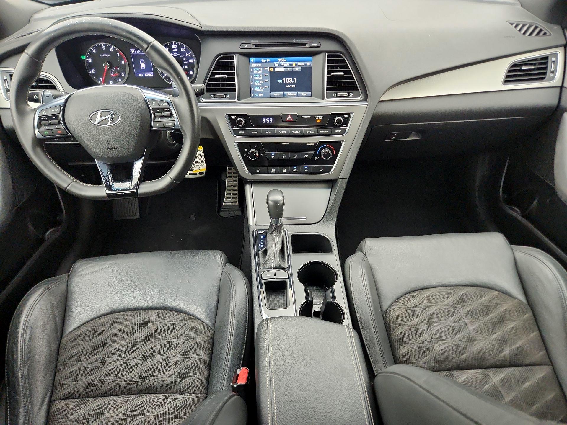 Thumbnail: 2017 Hyundai Sonata - 9