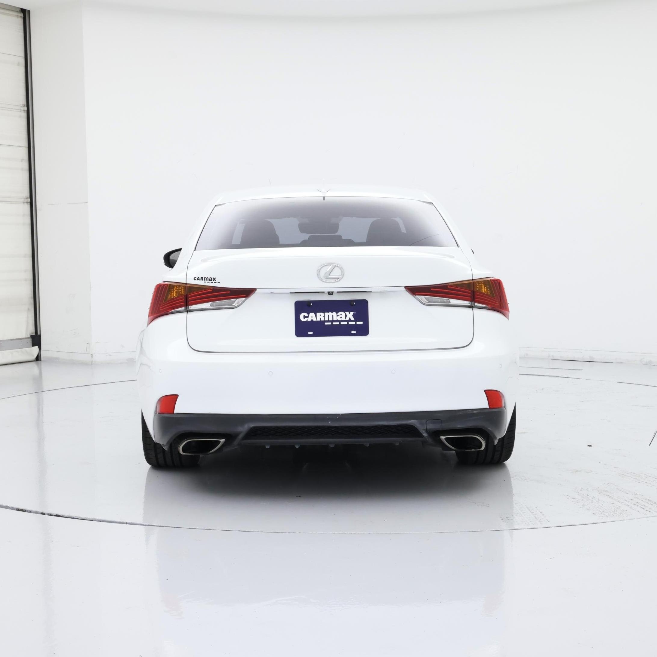 Thumbnail: 2019 Lexus IS - 6