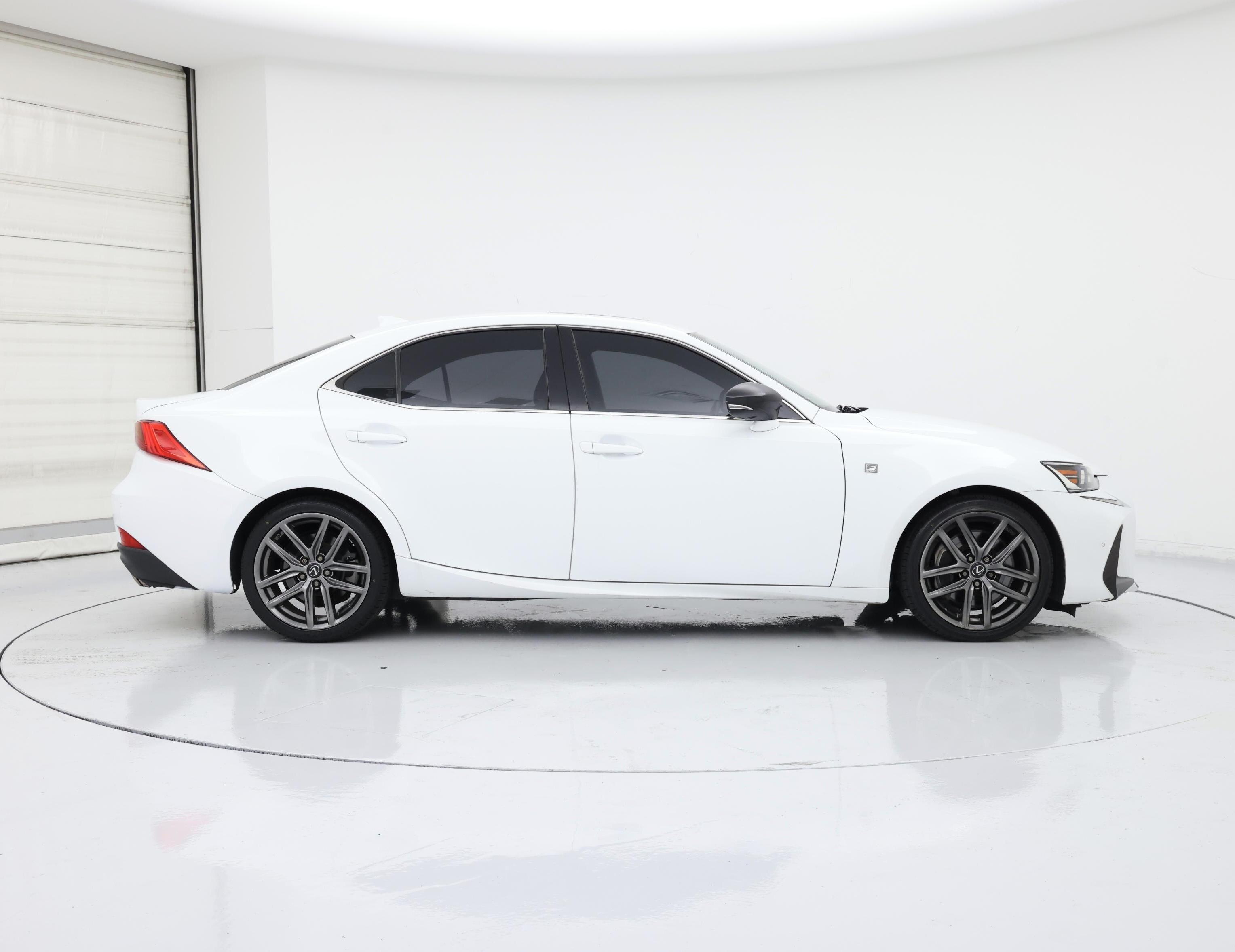 Thumbnail: 2019 Lexus IS - 7