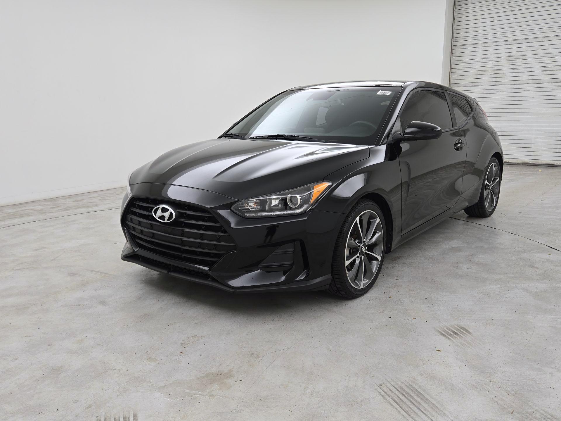 Thumbnail: 2020 Hyundai Veloster - 3