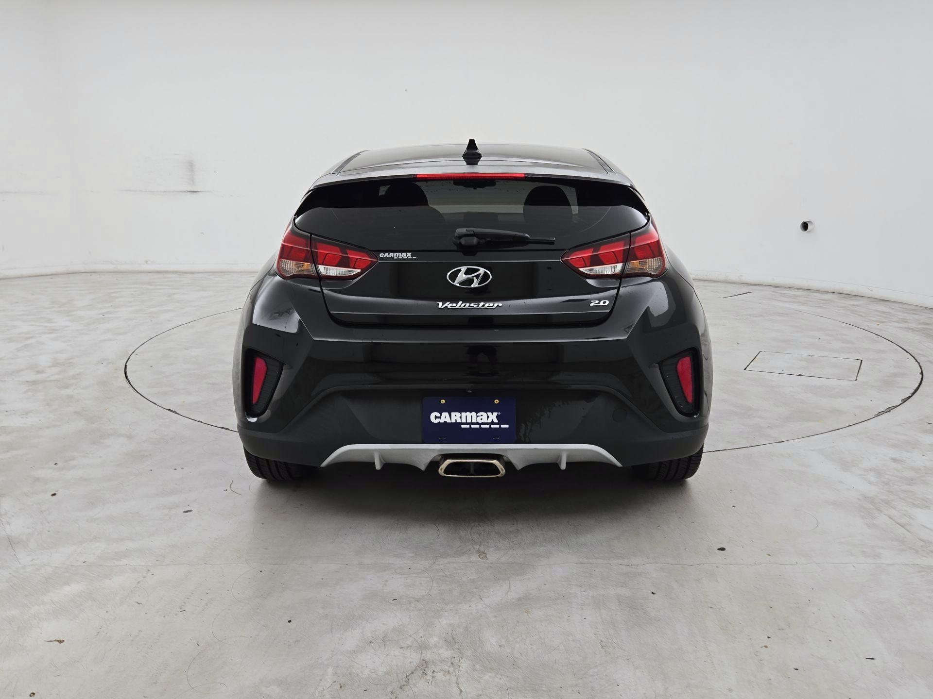 Thumbnail: 2020 Hyundai Veloster - 6