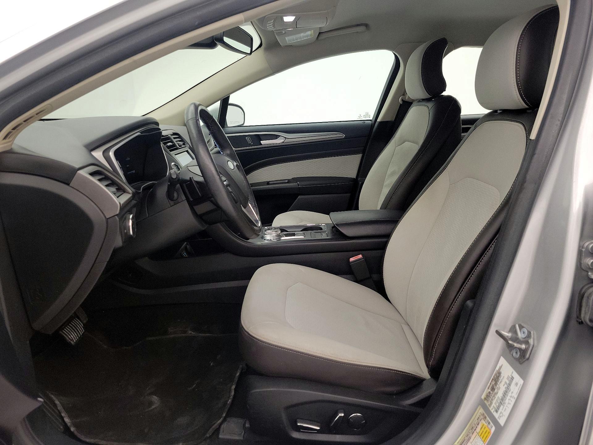 Thumbnail: 2019 Ford Fusion - 11