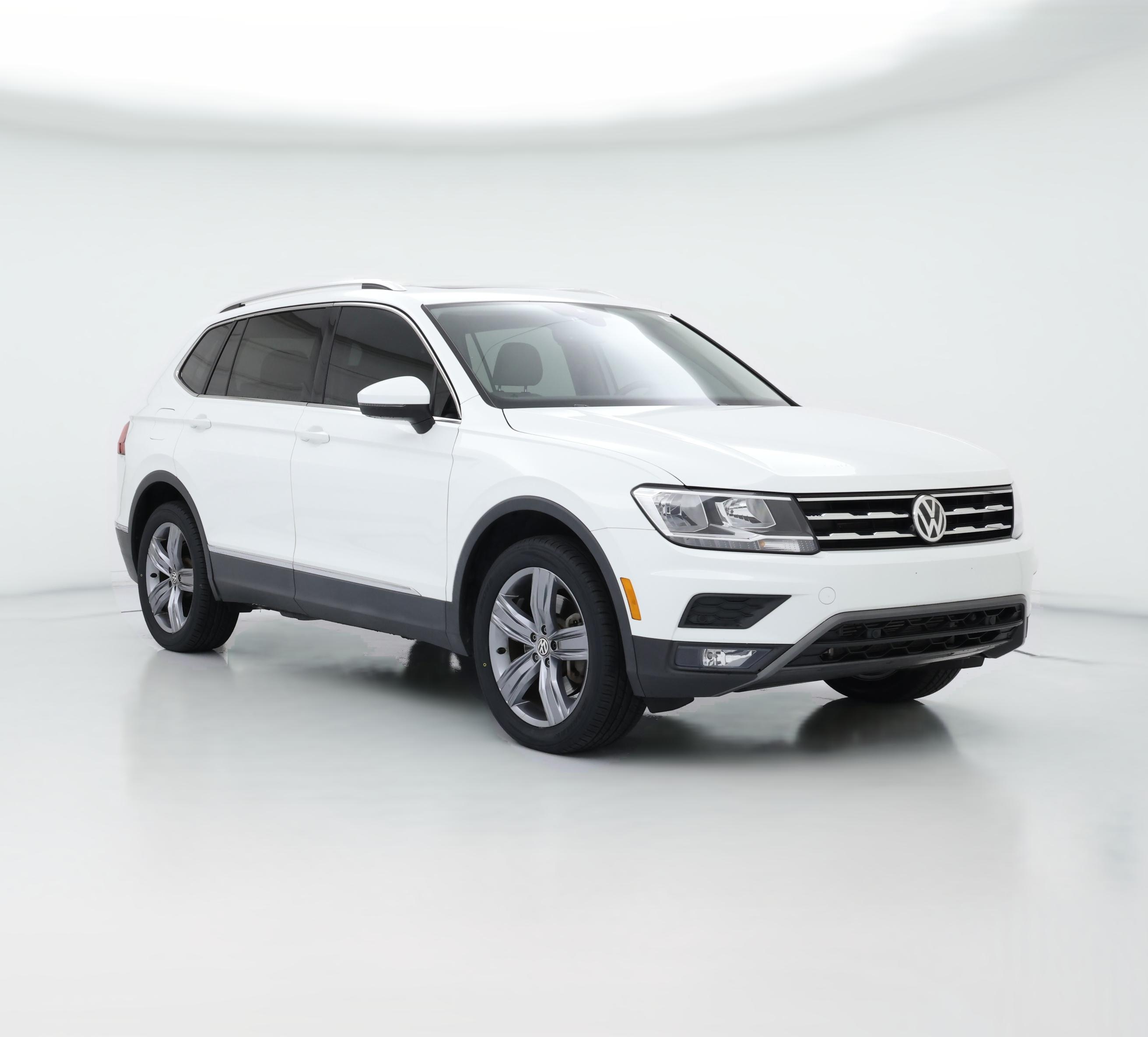 Thumbnail: 2020 Volkswagen Tiguan - 1