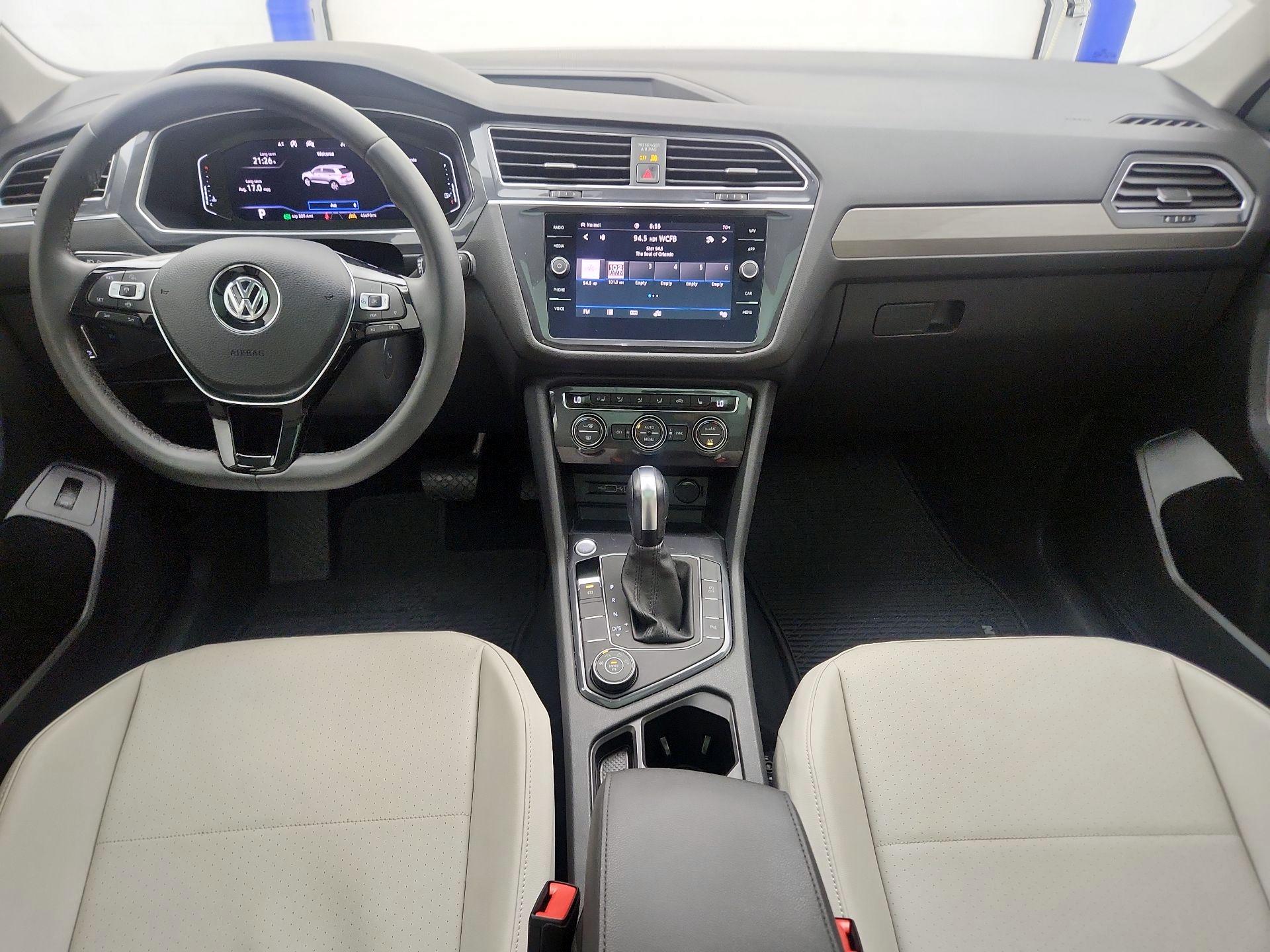 Thumbnail: 2020 Volkswagen Tiguan - 9