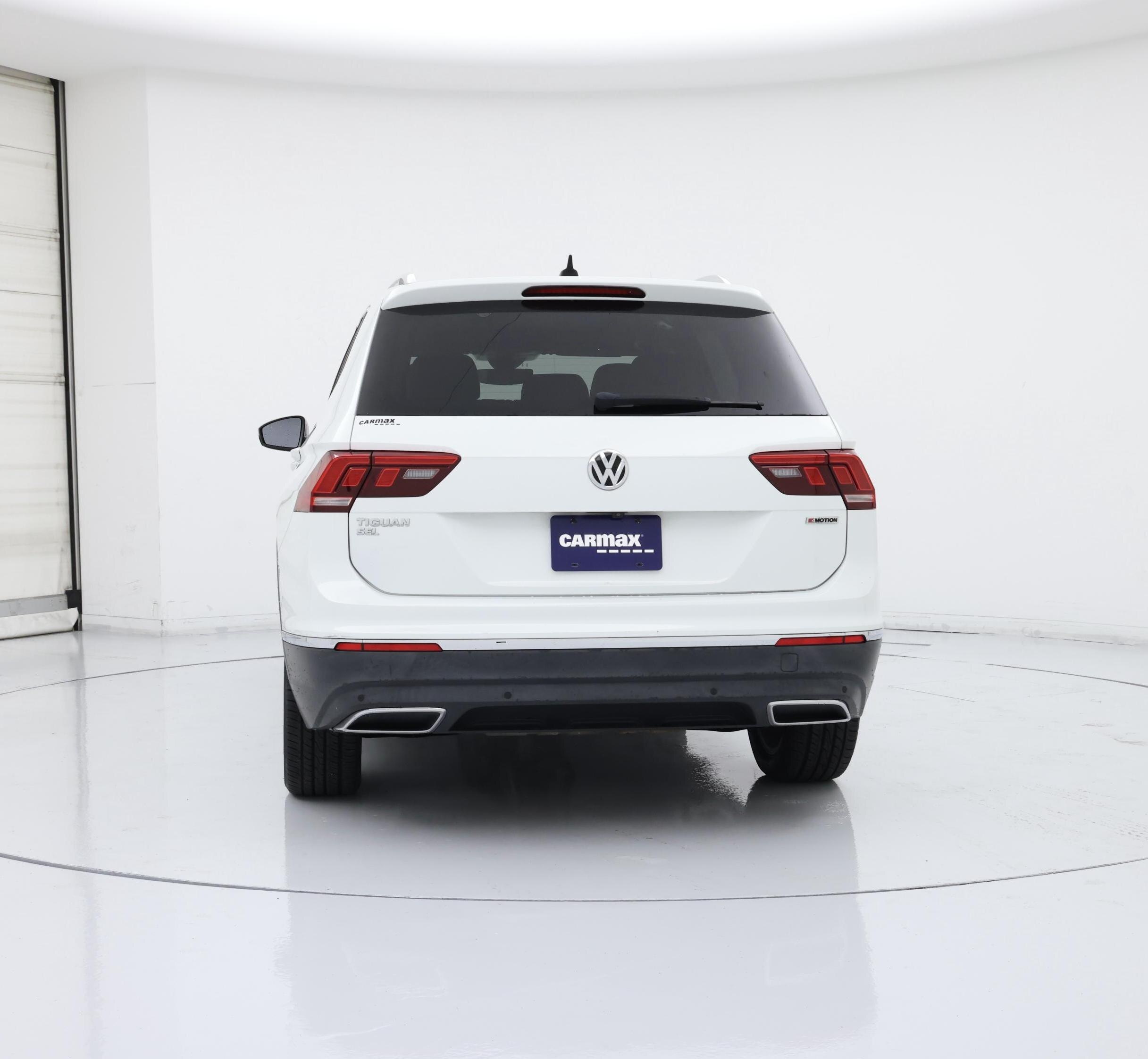 Thumbnail: 2020 Volkswagen Tiguan - 6