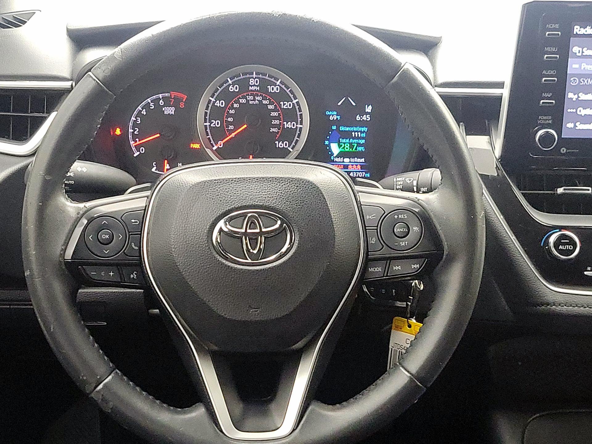 Thumbnail: 2021 Toyota Corolla - 10