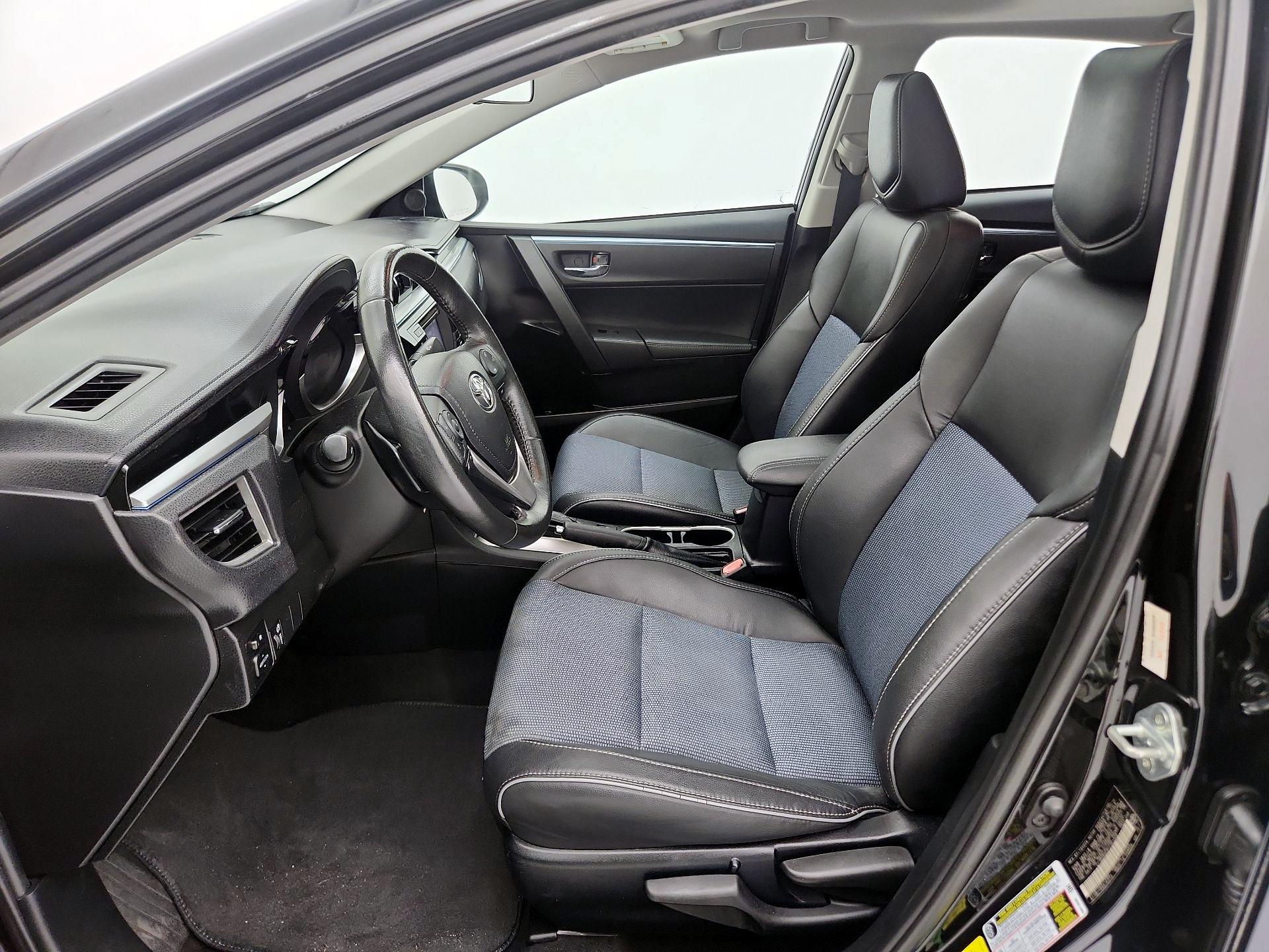 Thumbnail: 2015 Toyota Corolla - 11