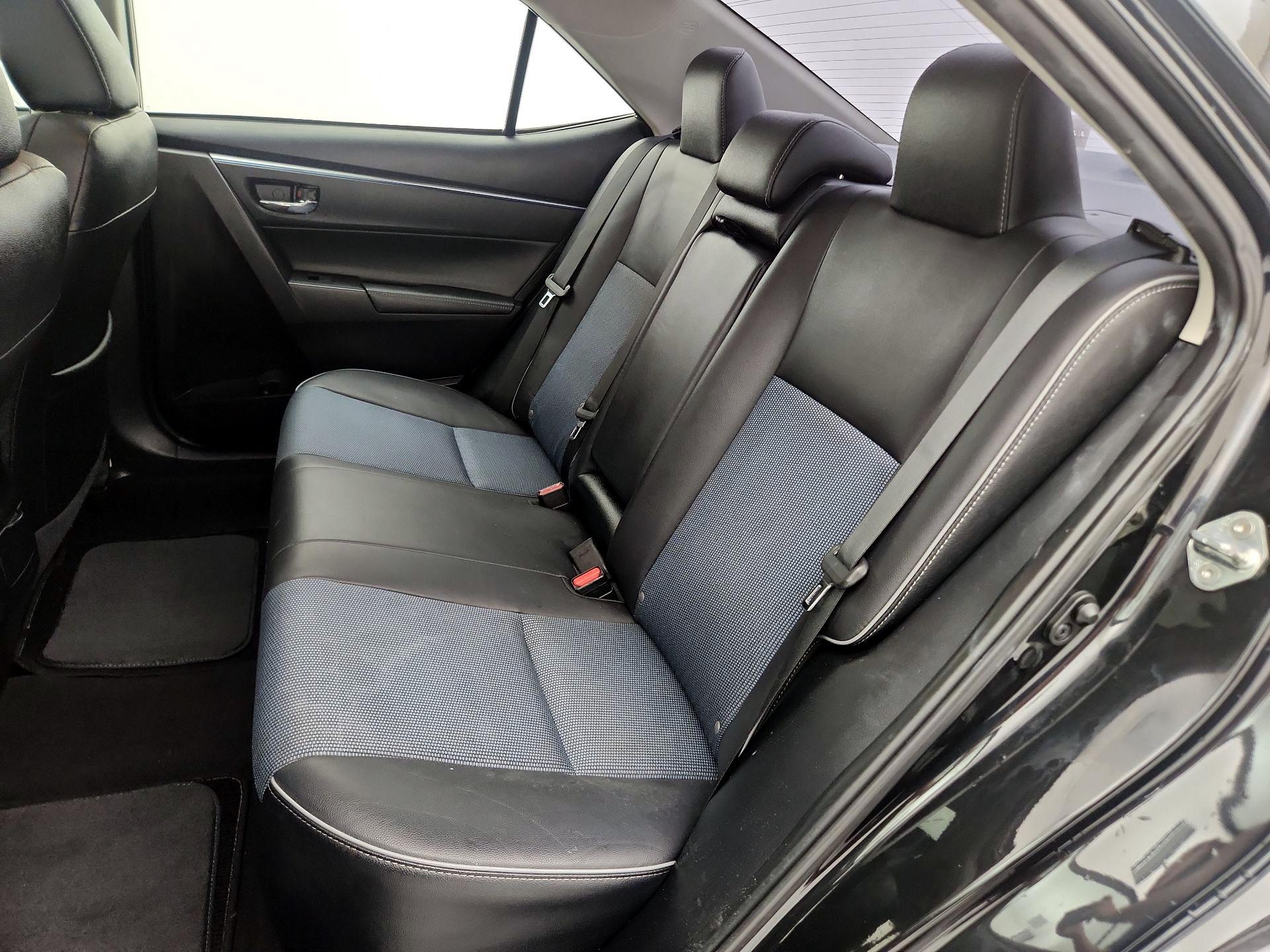 Thumbnail: 2015 Toyota Corolla - 20