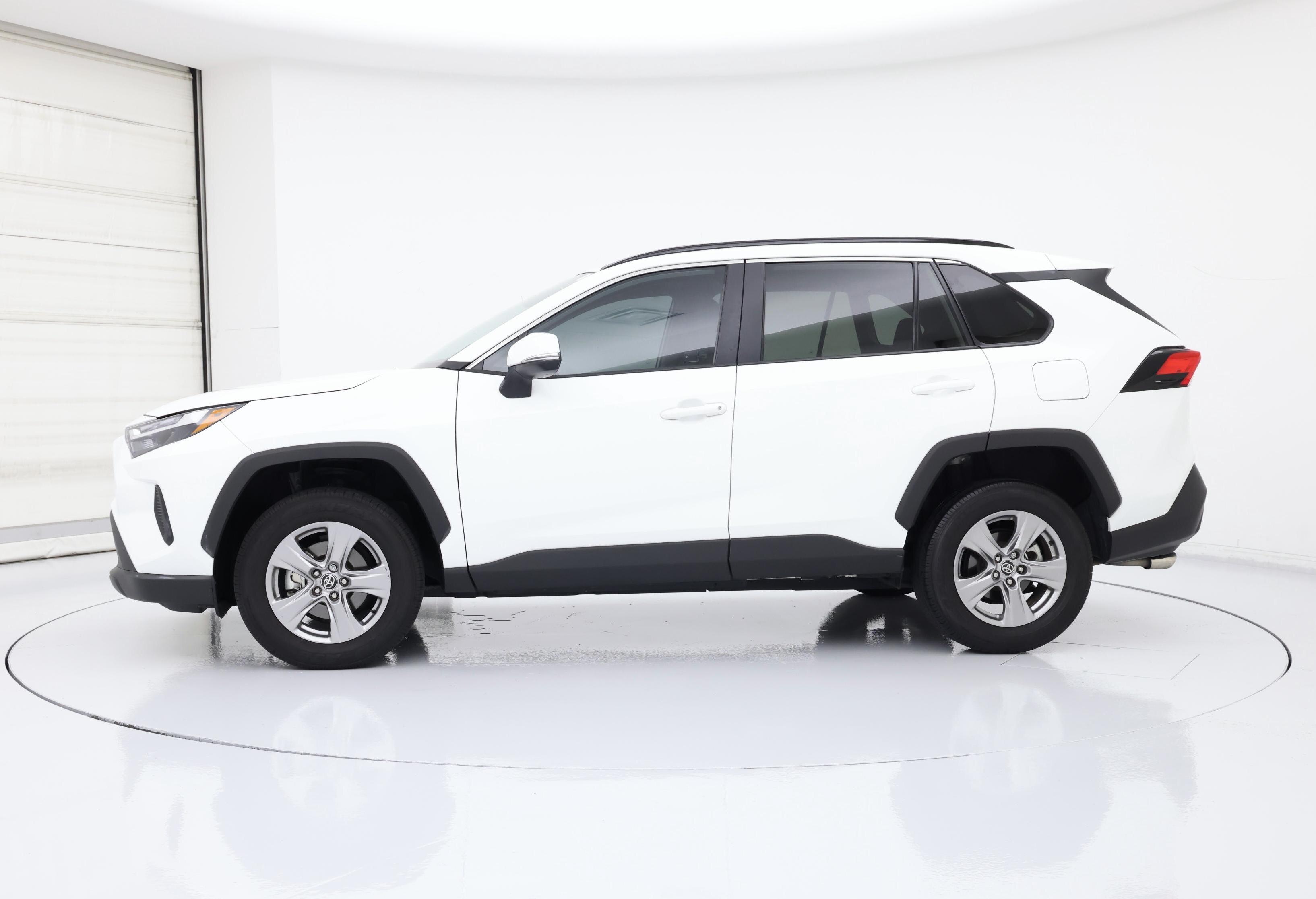 Thumbnail: 2023 Toyota RAV4 - 3