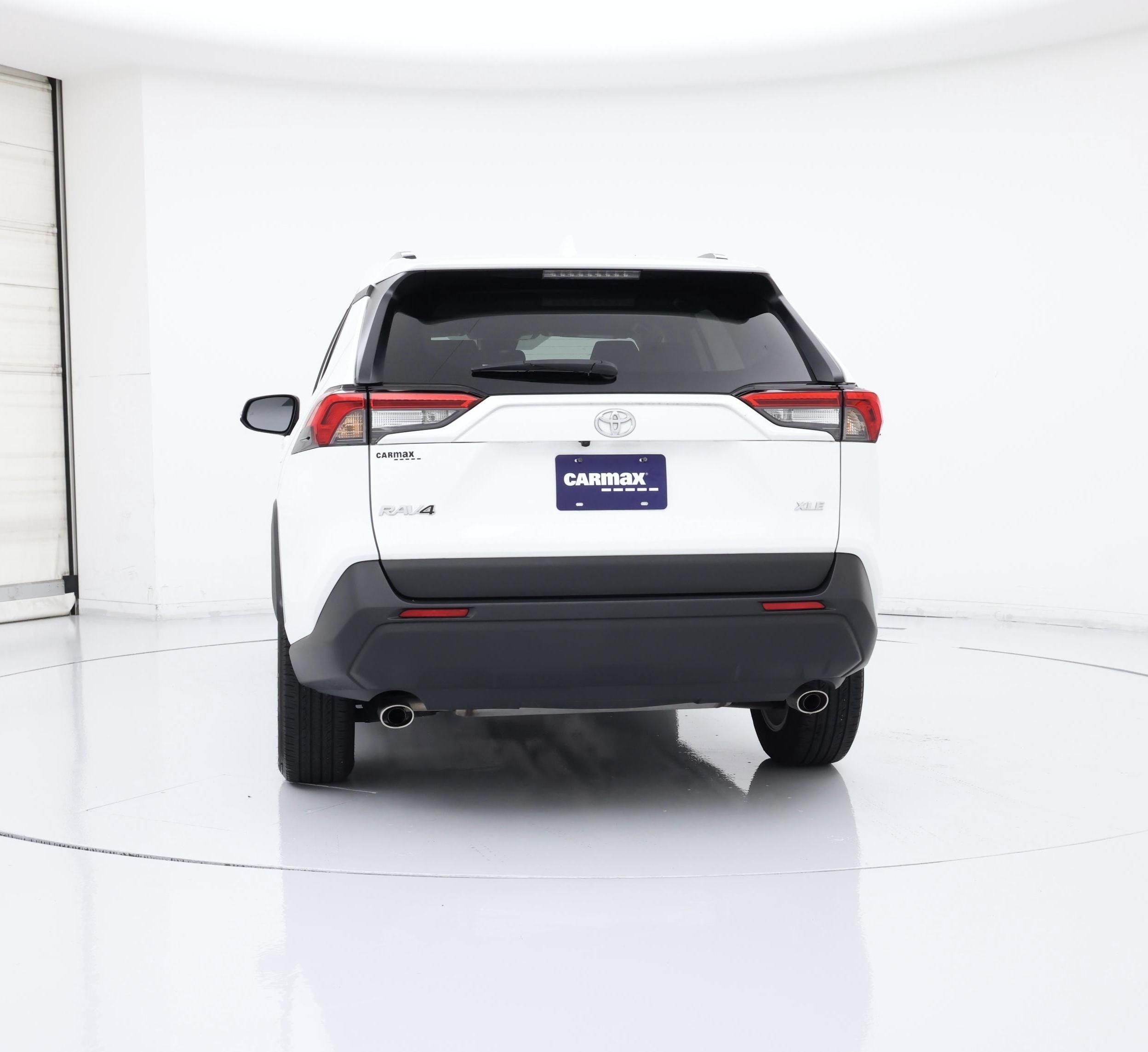 Thumbnail: 2023 Toyota RAV4 - 6