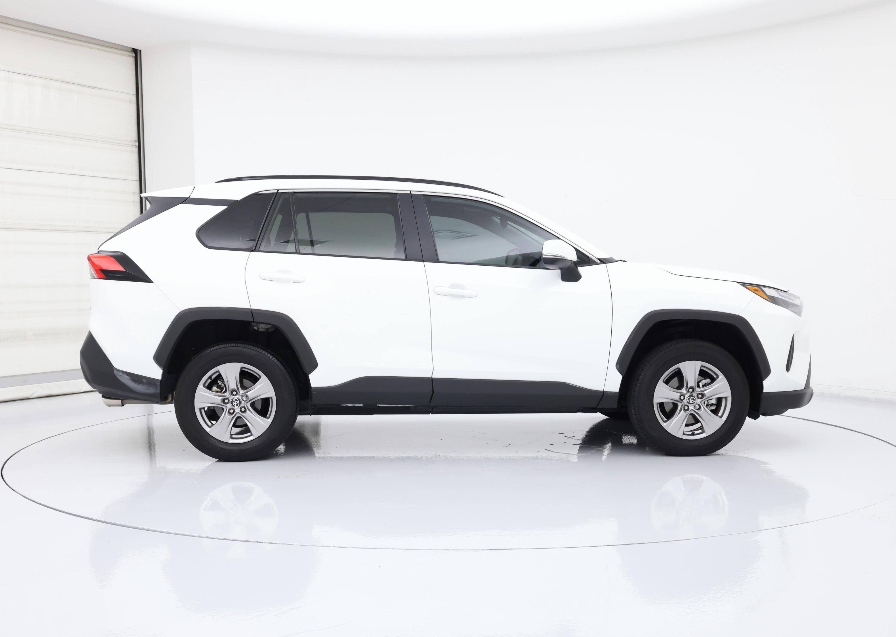 Thumbnail: 2023 Toyota RAV4 - 7