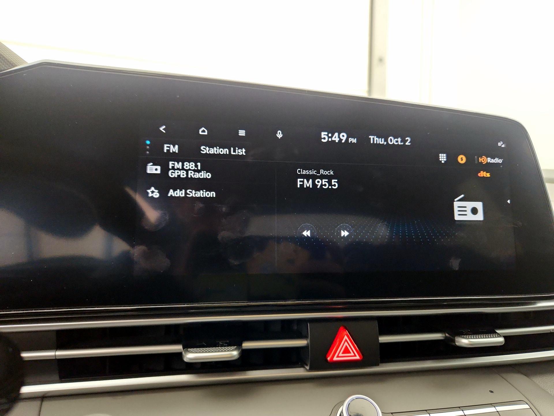 Thumbnail: 2023 Hyundai Elantra - 15