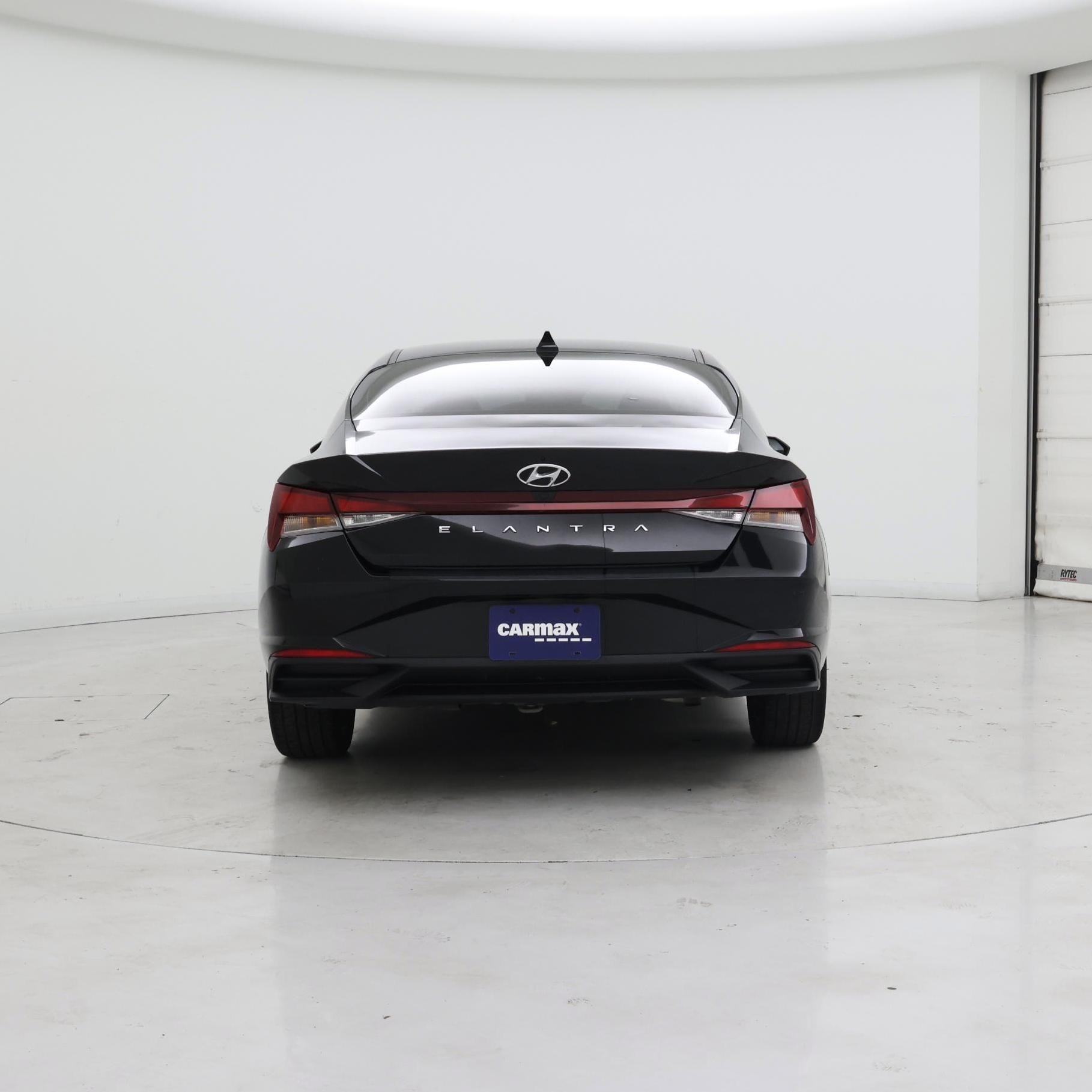 Thumbnail: 2023 Hyundai Elantra - 6