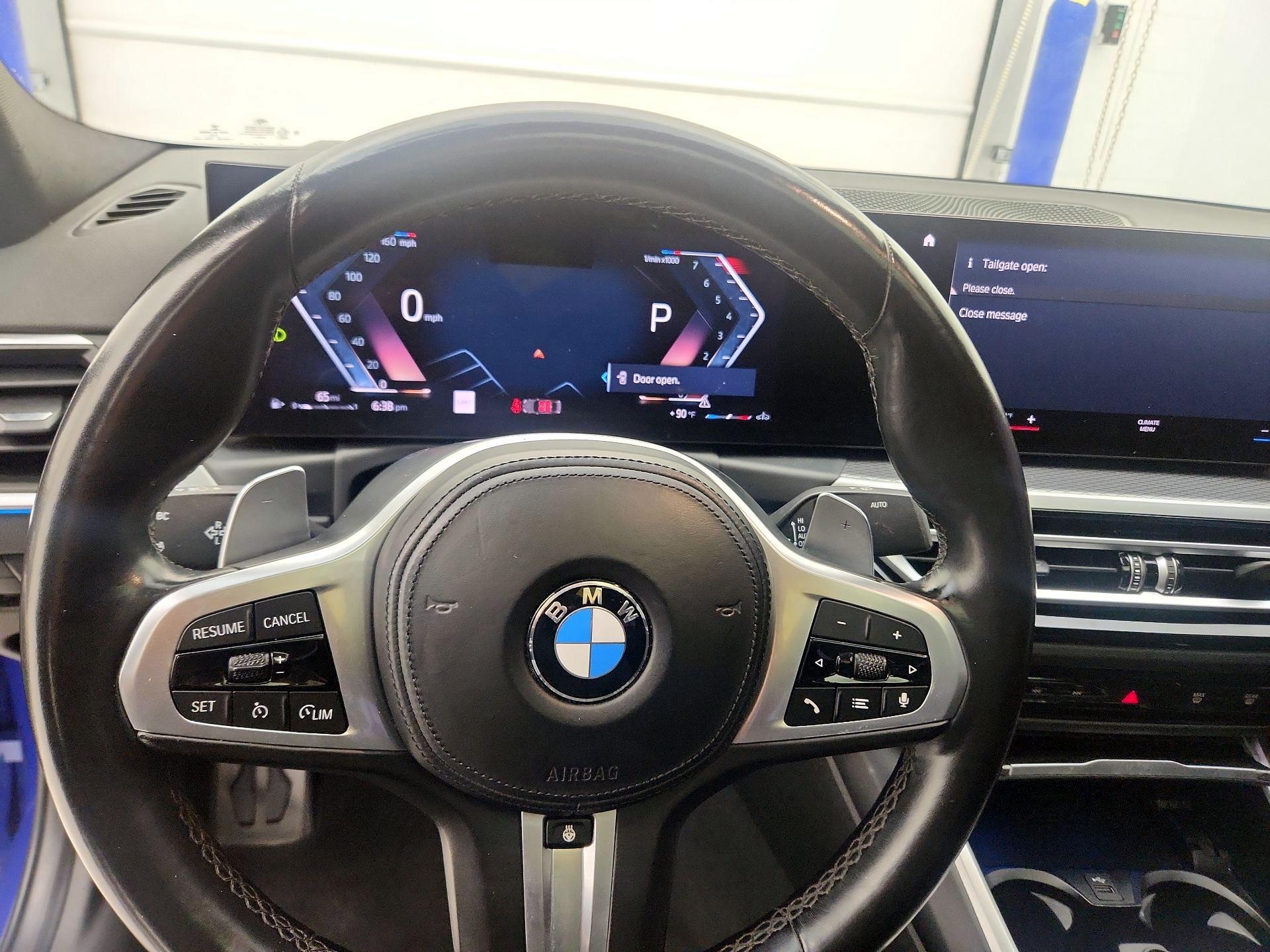 Thumbnail: 2023 BMW 3 Series - 10