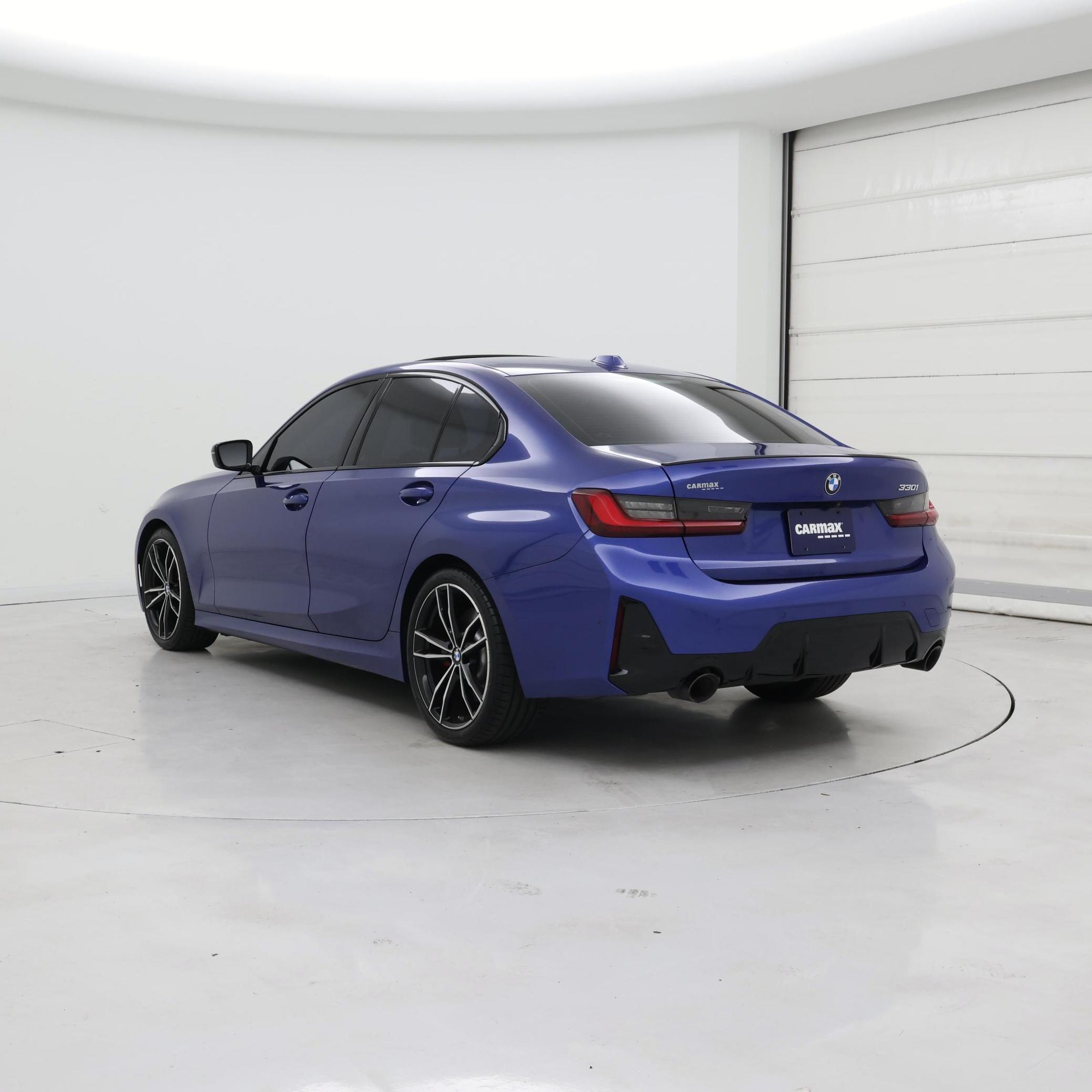 Thumbnail: 2023 BMW 3 Series - 2